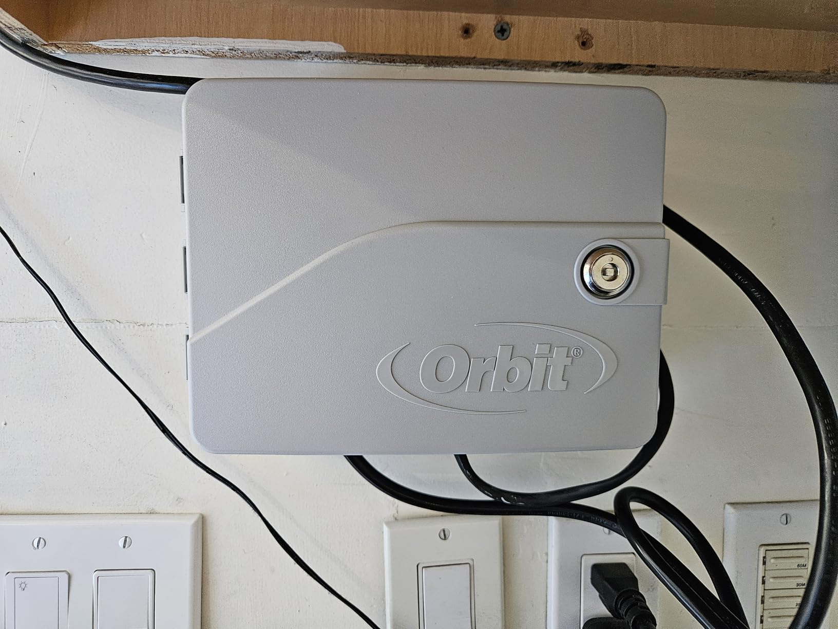 Orbit B-hyve Smart Sprinkler Controller, 6-Zone - 57946 customer photo 2