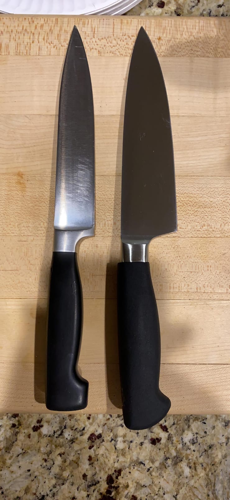 Mercer Culinary M21076 Genesis 6-Inch Short Bolster Chef's Knife, Black customer photo 2
