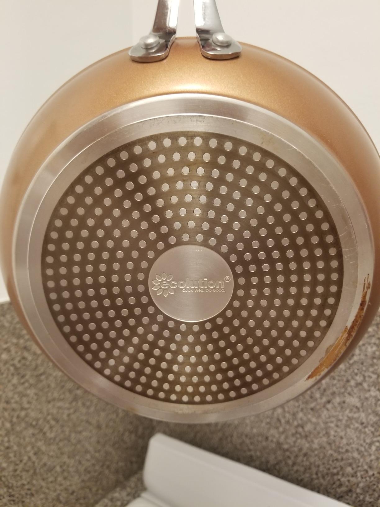 Ecolution Titanium Ceramic Easy Clean Endure Nonstick Silicone Stay Cool Handle, 9.5-Inch Fry Pan, Copper customer photo 2