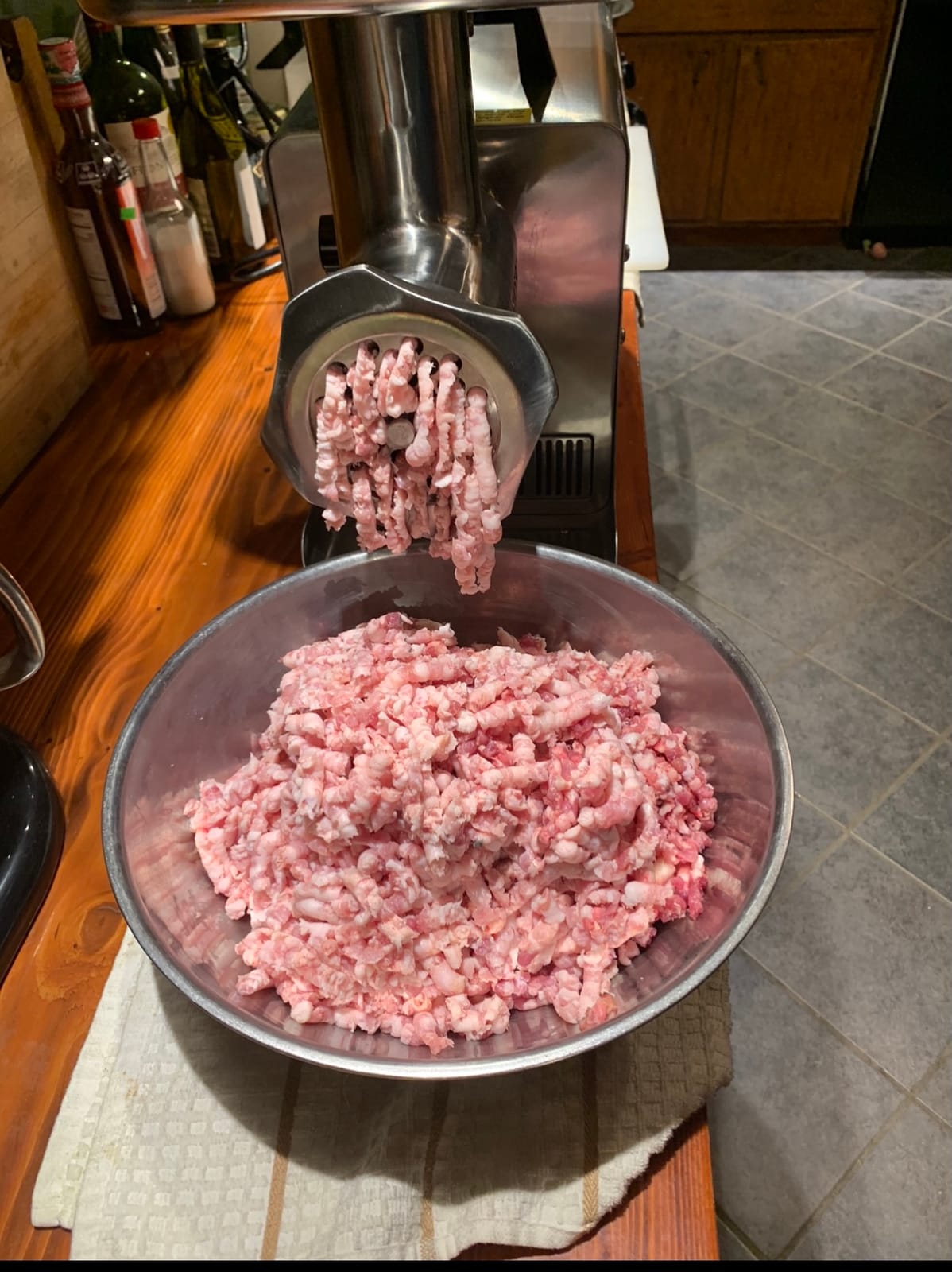 LEM Products BigBite #32 Meat Grinder, Electric Meat Grinder | For Professional and Home Use, Heavy-Duty Food Processor for Grinding and Sausage Stuffing, 1.5 HP, Stainless Steel customer photo 2