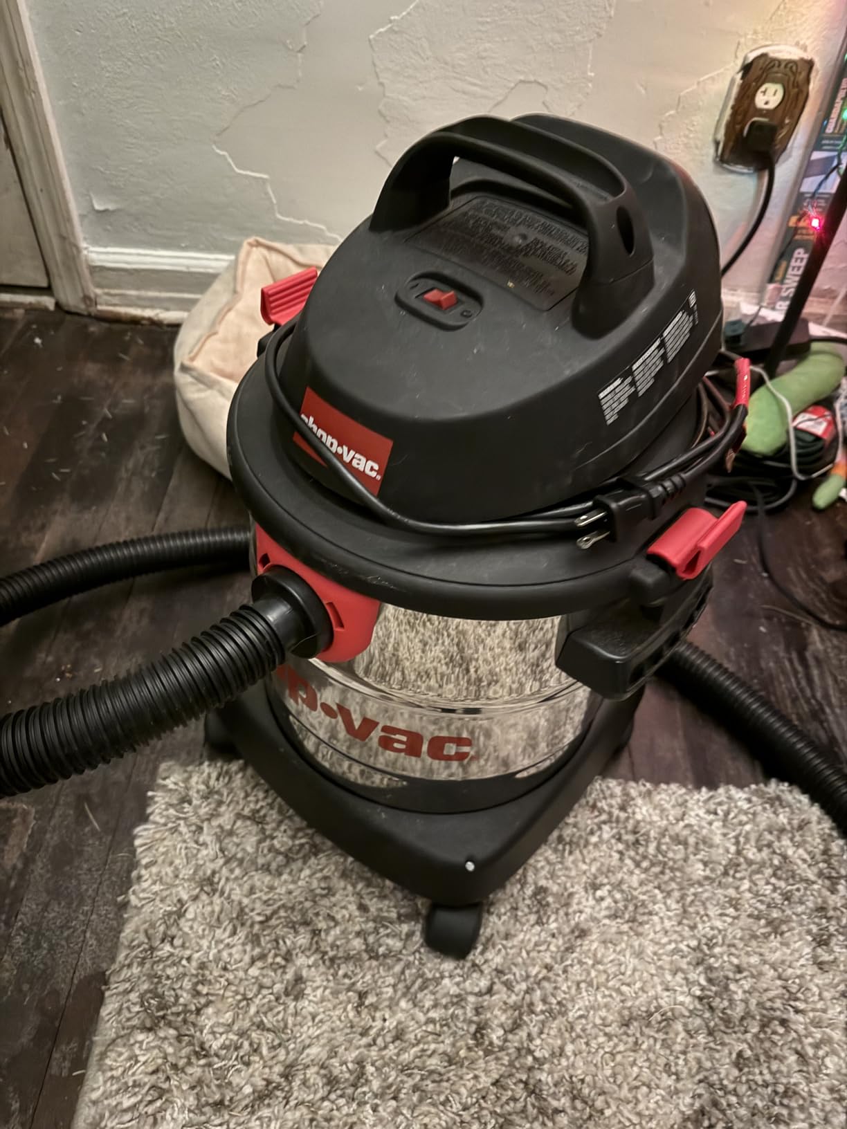 Shop-Vac 5989305 5 Gallon 4.5 Peak HP Wet/Dry Vacuum with Blower Function customer photo 2