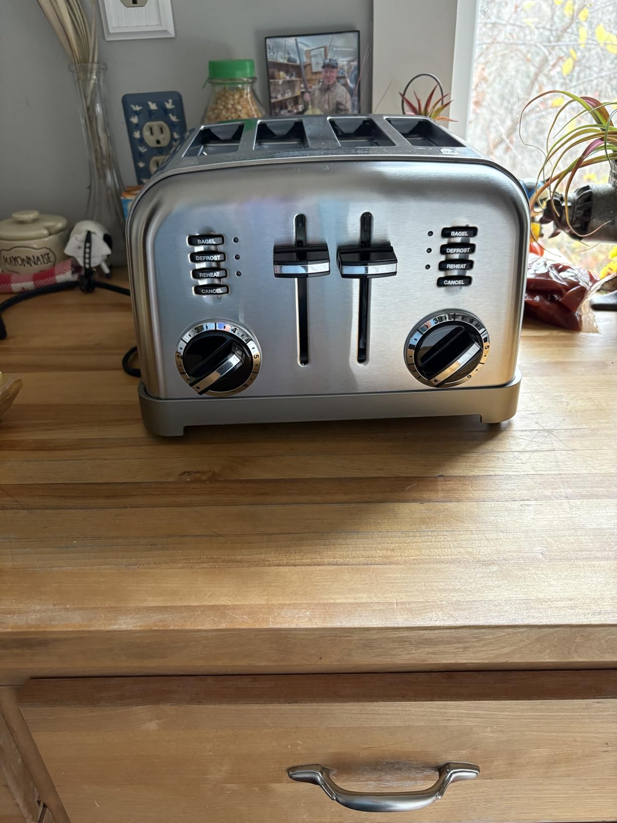 Cuisinart Toaster, Defrost & Reheat, Stainless Steel, 4 Extra-Wide Slots | Cuisinart 4 slice toaster with 2 control panels, 6 browning settings & a crumb tray for bagels, bread, etc., CPT-180BKSP1 customer photo 1