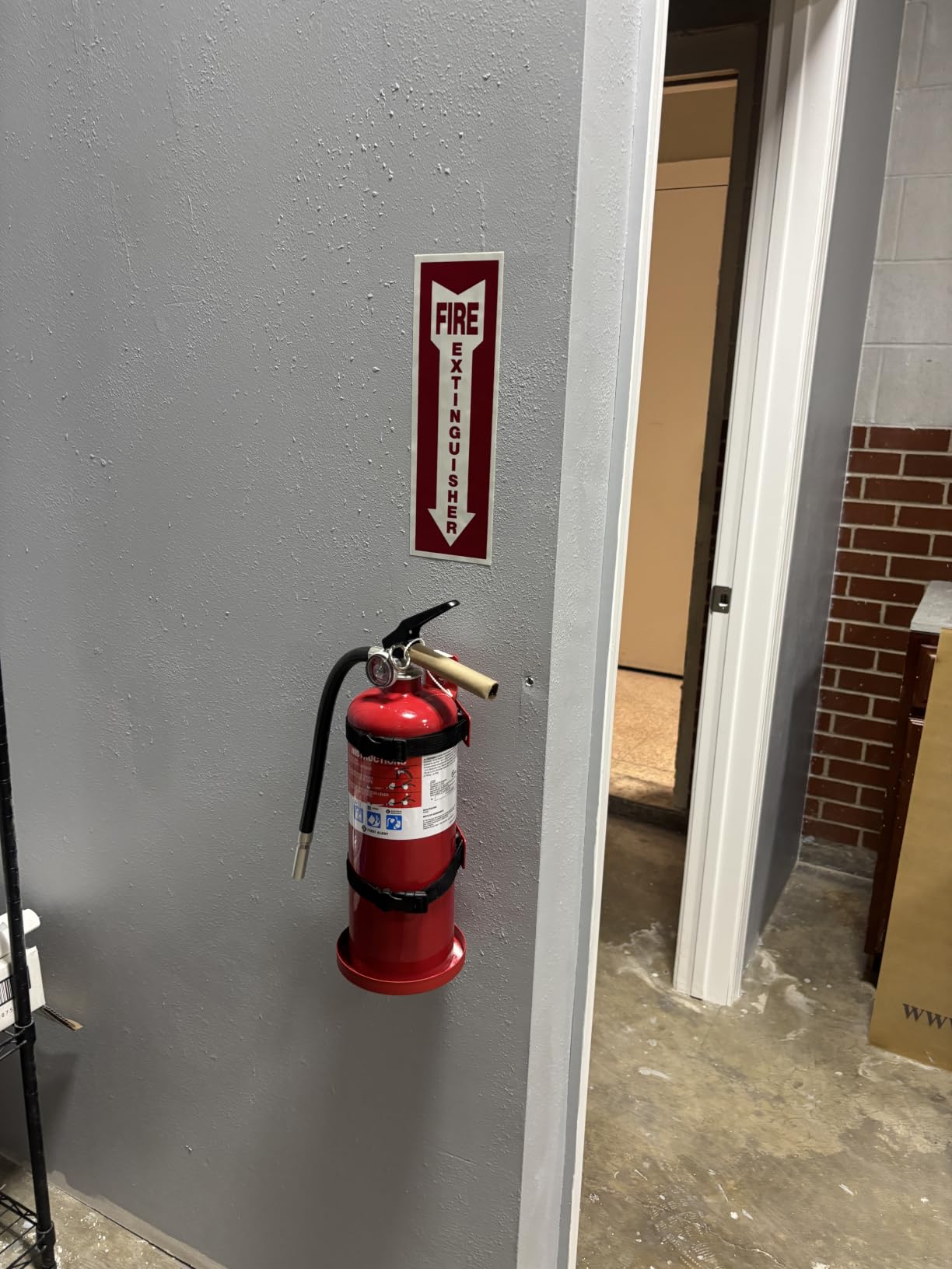 First Alert Fire Extinguisher, Heavy Duty for Home & Commercial Use customer photo 1