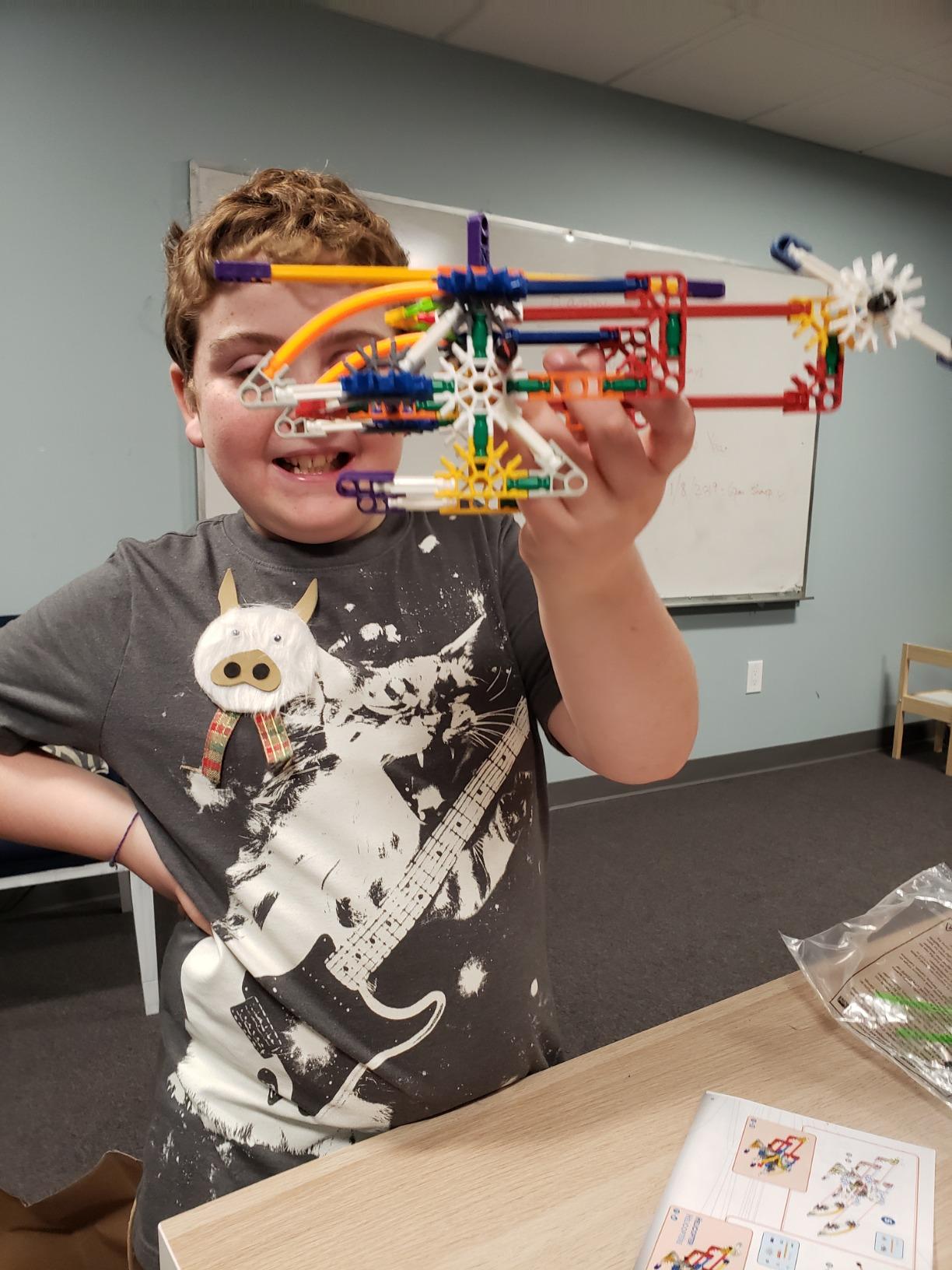 K'NEX - Click & Construct Value Building Set - 522 Pieces, STEM Building, Creative Play Set‚ Ages 7+ customer photo 2