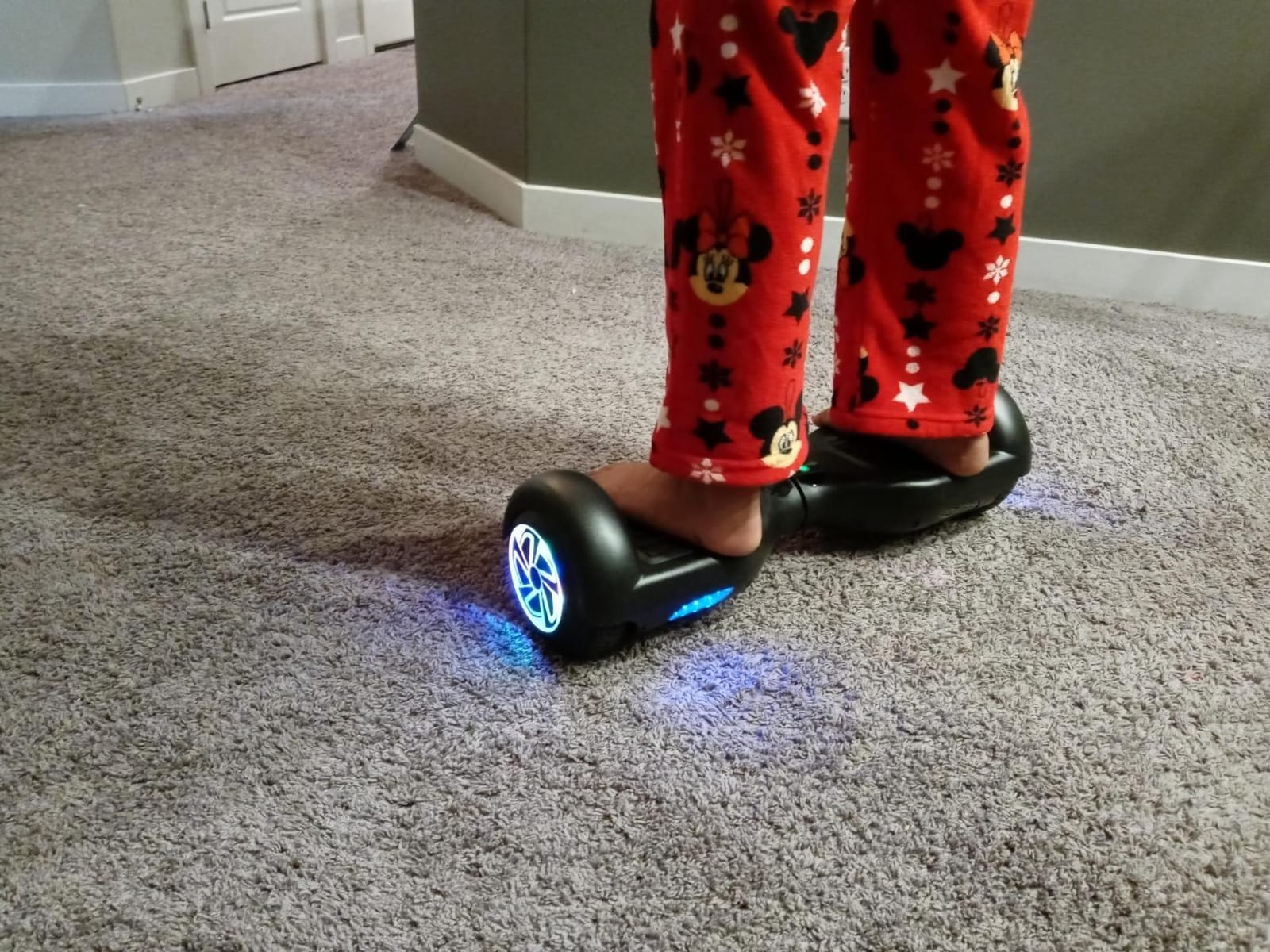 LIEAGLE Self-Balancing Scooter with Bluetooth Speaker and LED Hub Lights customer photo 1