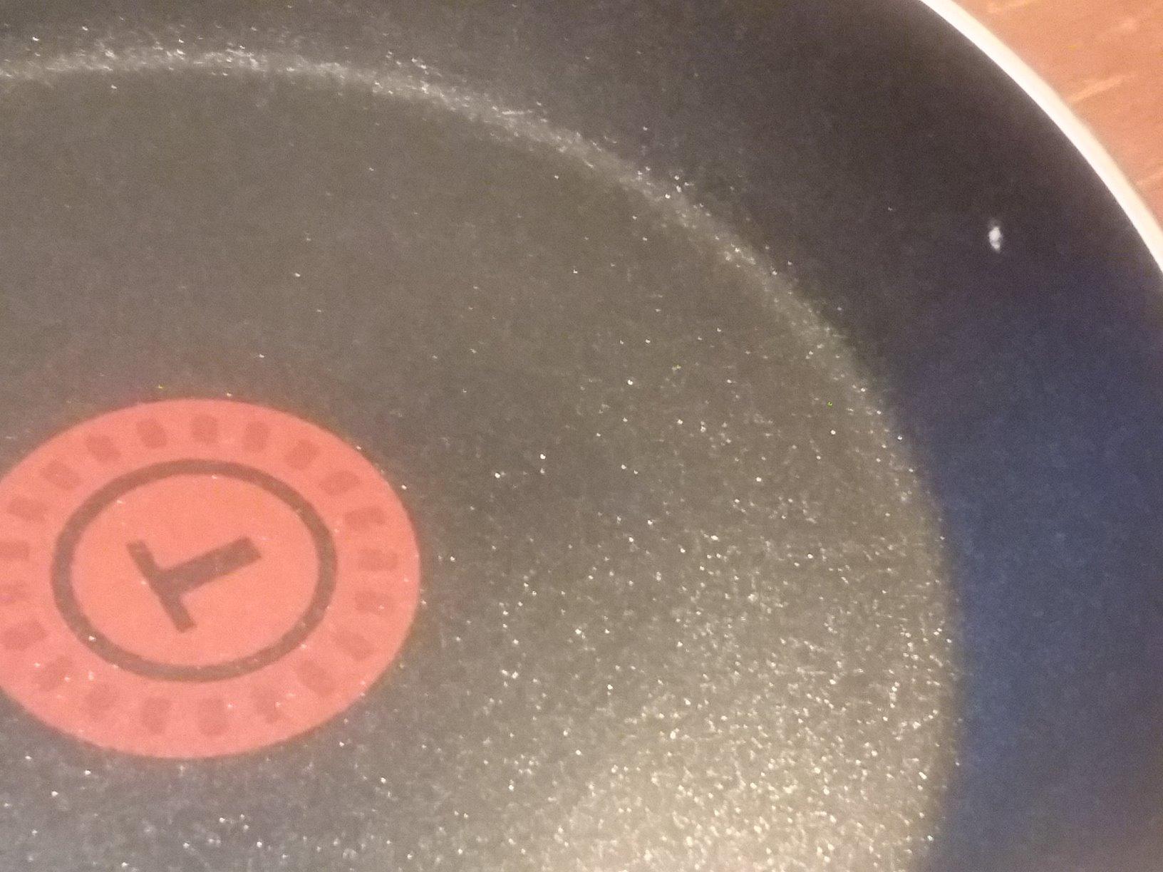 T-Fal Experience Non Stick Fry Pan Set 3 Piece, 8, 10.25, 12 Inch Induction Oven Broiler Safe 400F customer photo 2