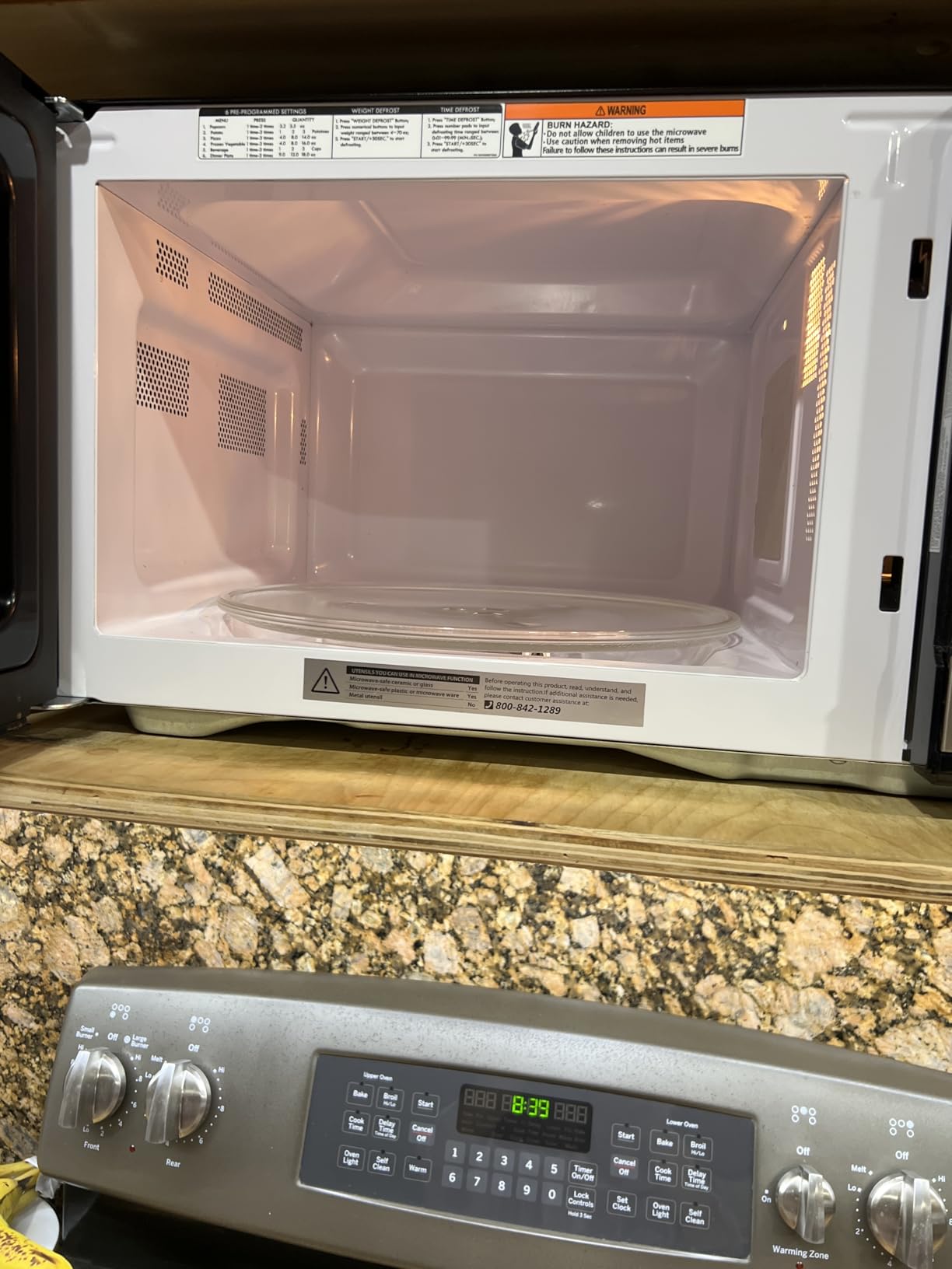 BLACK+DECKER Microwave Oven Countertop, 1.1 Cu.Ft, 1000W, Stainless Steel | Push-Button Door, Child Safety Lock, 6 Auto Cook Presets, 10 Power Levels customer photo 2