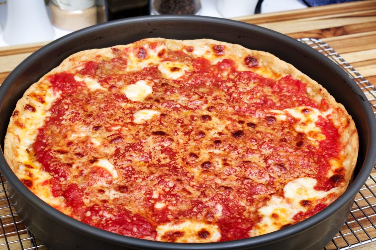 Lloyd Pans Chicago Style Pizza Pan 12 Inch by 2.25 Inch - PSTK customer photo 2