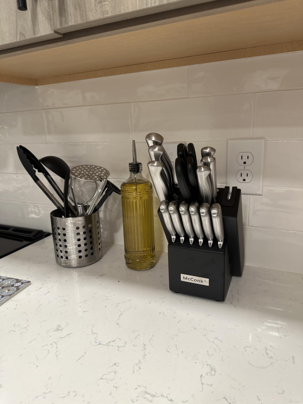 McCook Kitchen Knife Set 15PC Knife Block Set w Built-in Sharpener | German Forged Stainless Steel, Razor Sharp, Full Tang, Gift Box customer photo 2