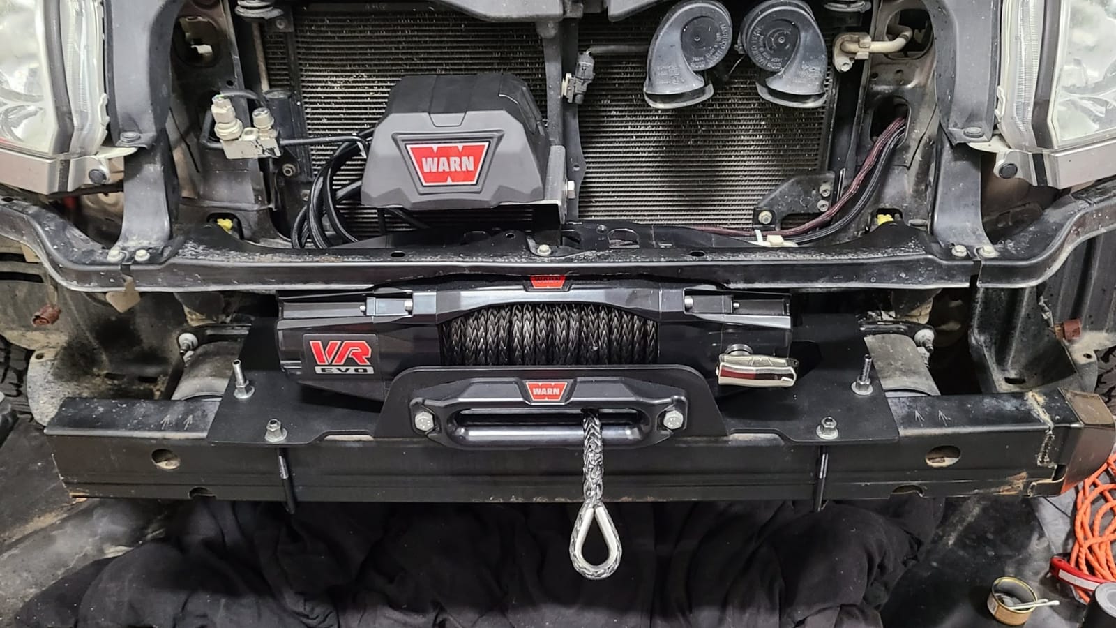 WARN VR EVO 10-S Electric 12V Winch 10,000 lb Pull Capacity - 103253 customer photo 1