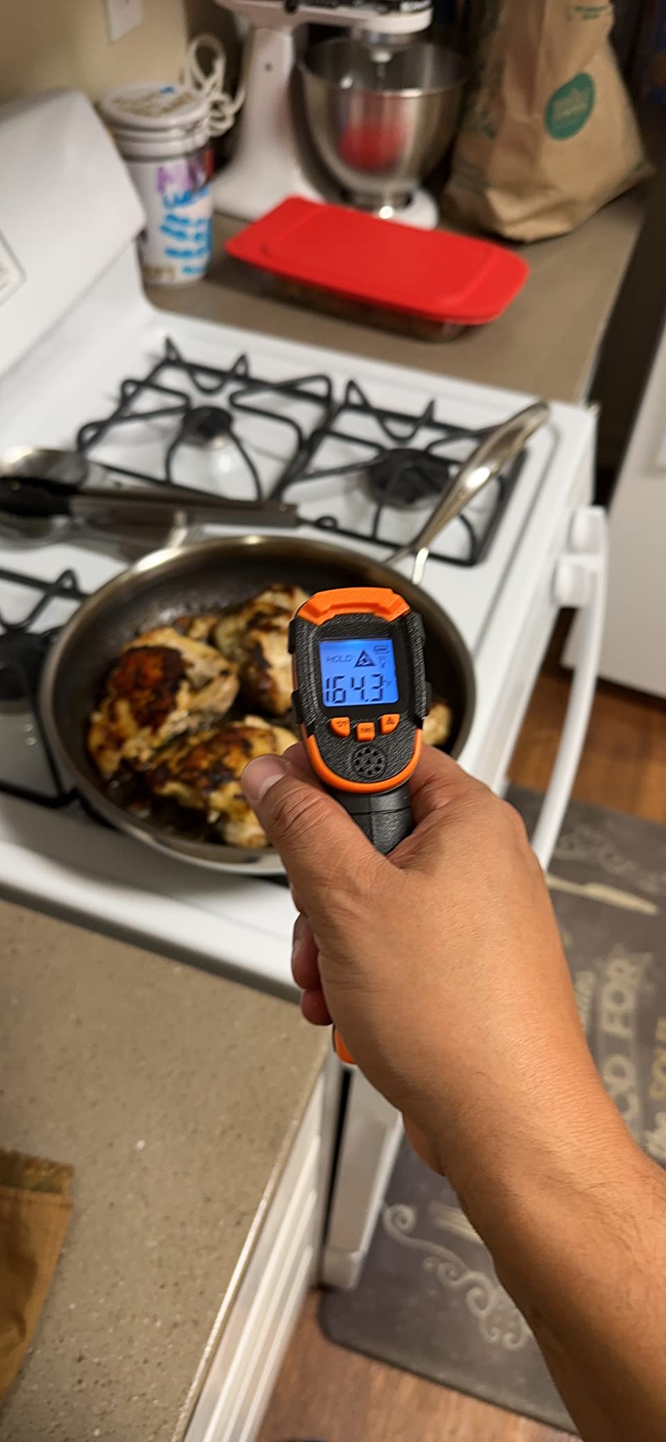 Kizen Infrared Temperature Gun - Handheld Surface Infrared Thermometer for Griddle, Grill, Pizza Oven, Candy, & A/C - Laser Thermometer Gun -58F to 1112F - Surface Temp Gun customer photo 1
