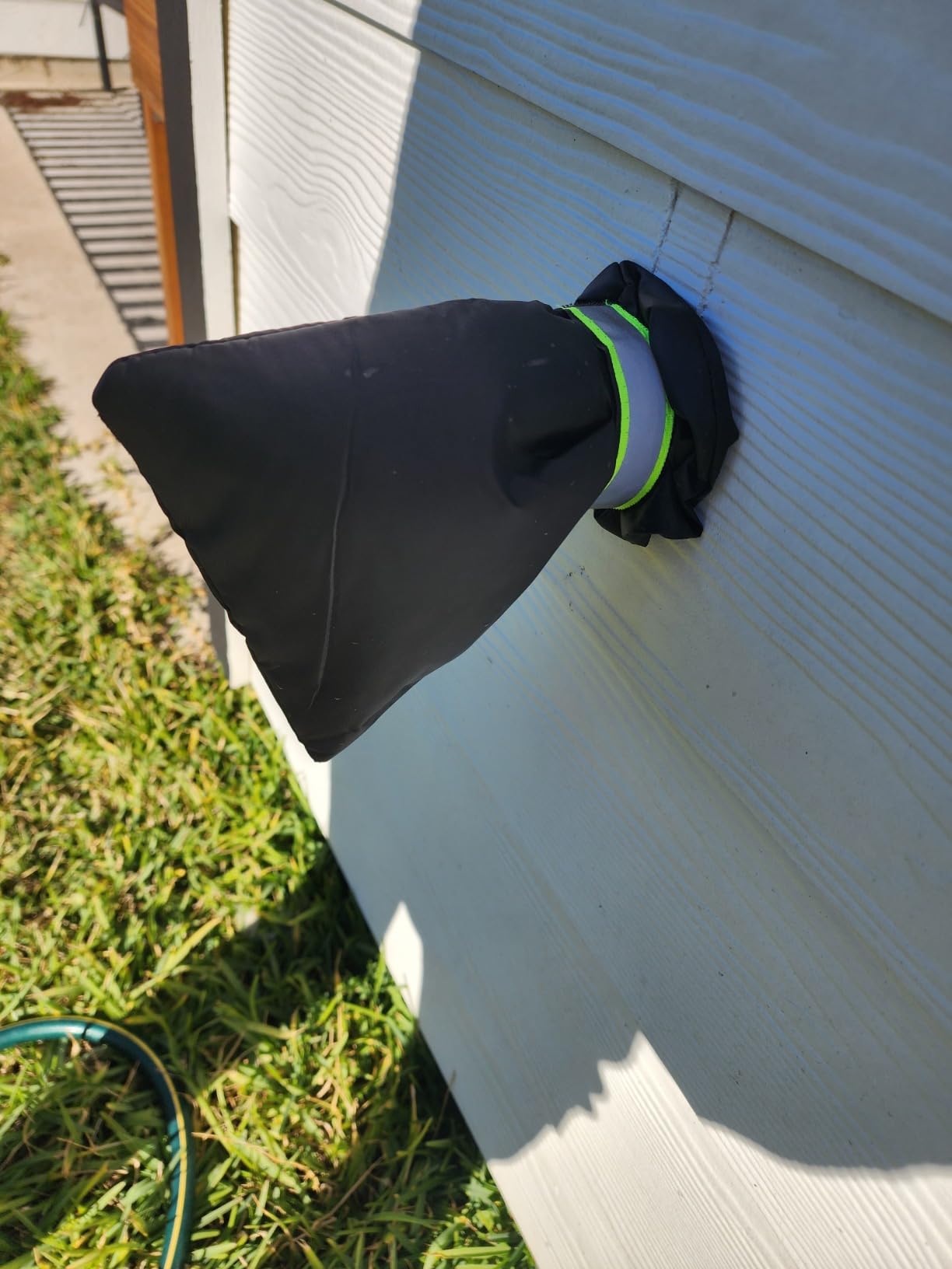 DELUX Outdoor Faucet Covers for Winter 9.05
