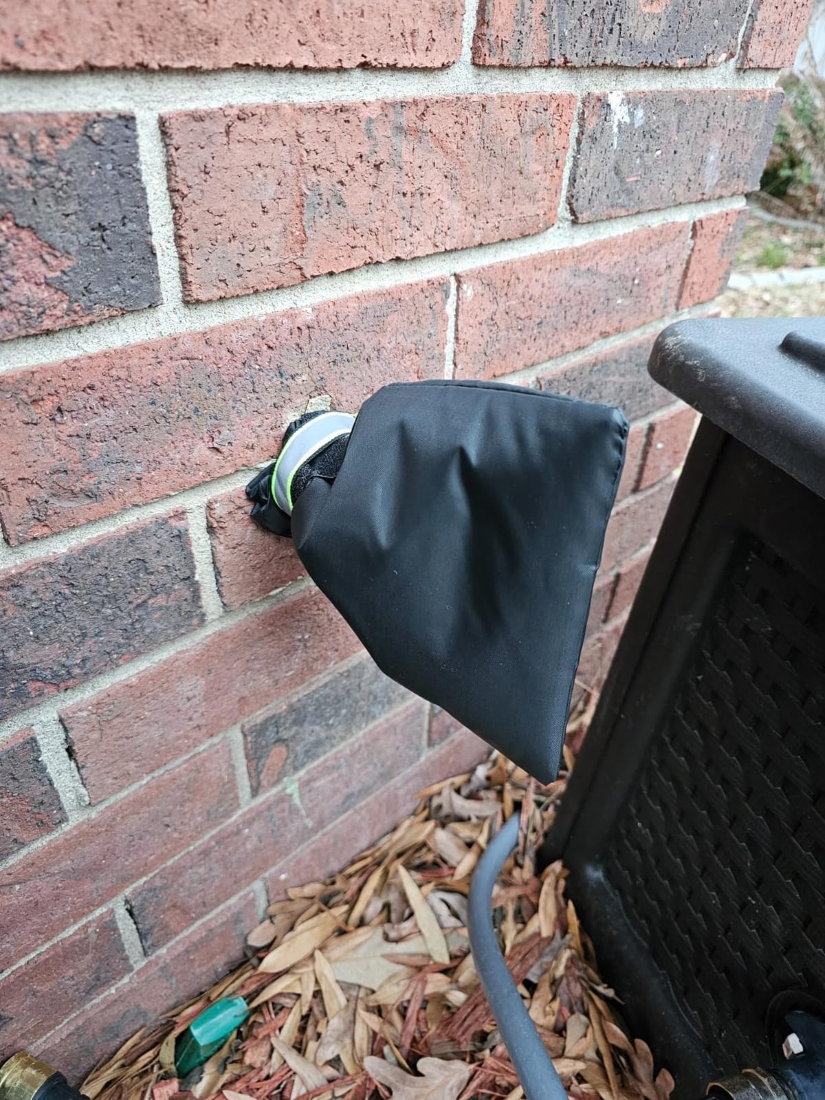 DELUX Outdoor Faucet Covers for Winter 9.05