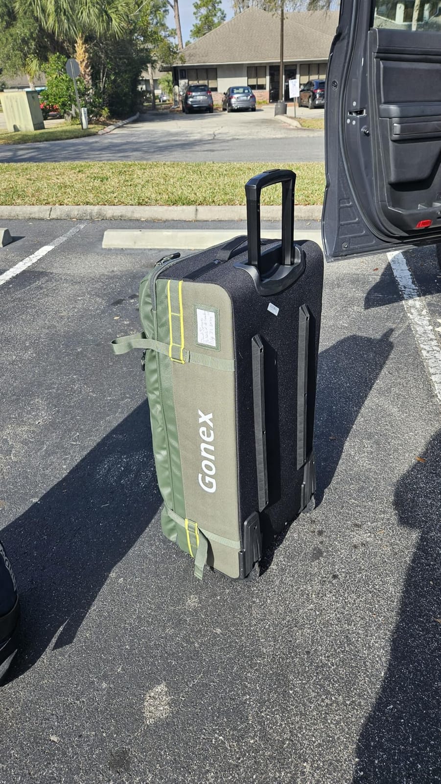 Gonex Rolling Duffle Bag with Wheels, Waterproof PVC Luggage, 33 in, Olive customer photo 2