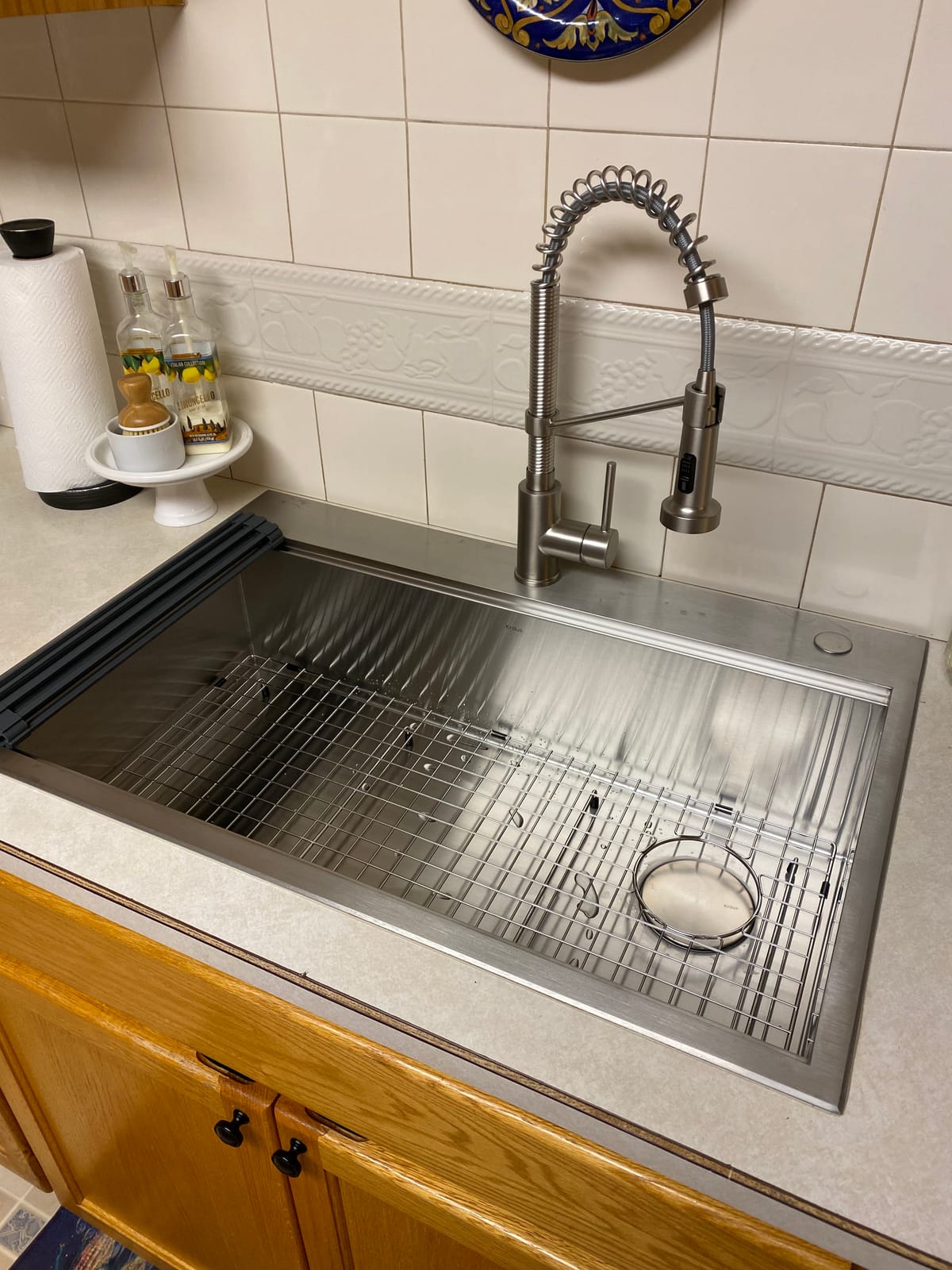 KRAUS Stainless Steel 18 in Touchless Pull Down Kitchen Faucet KSF-1610SFS, Motion-Sensor Touchless Activation, Side Sensor Prevents False Activations, Heavy-Duty Metal Body, Ceramic Cartridge customer photo 1