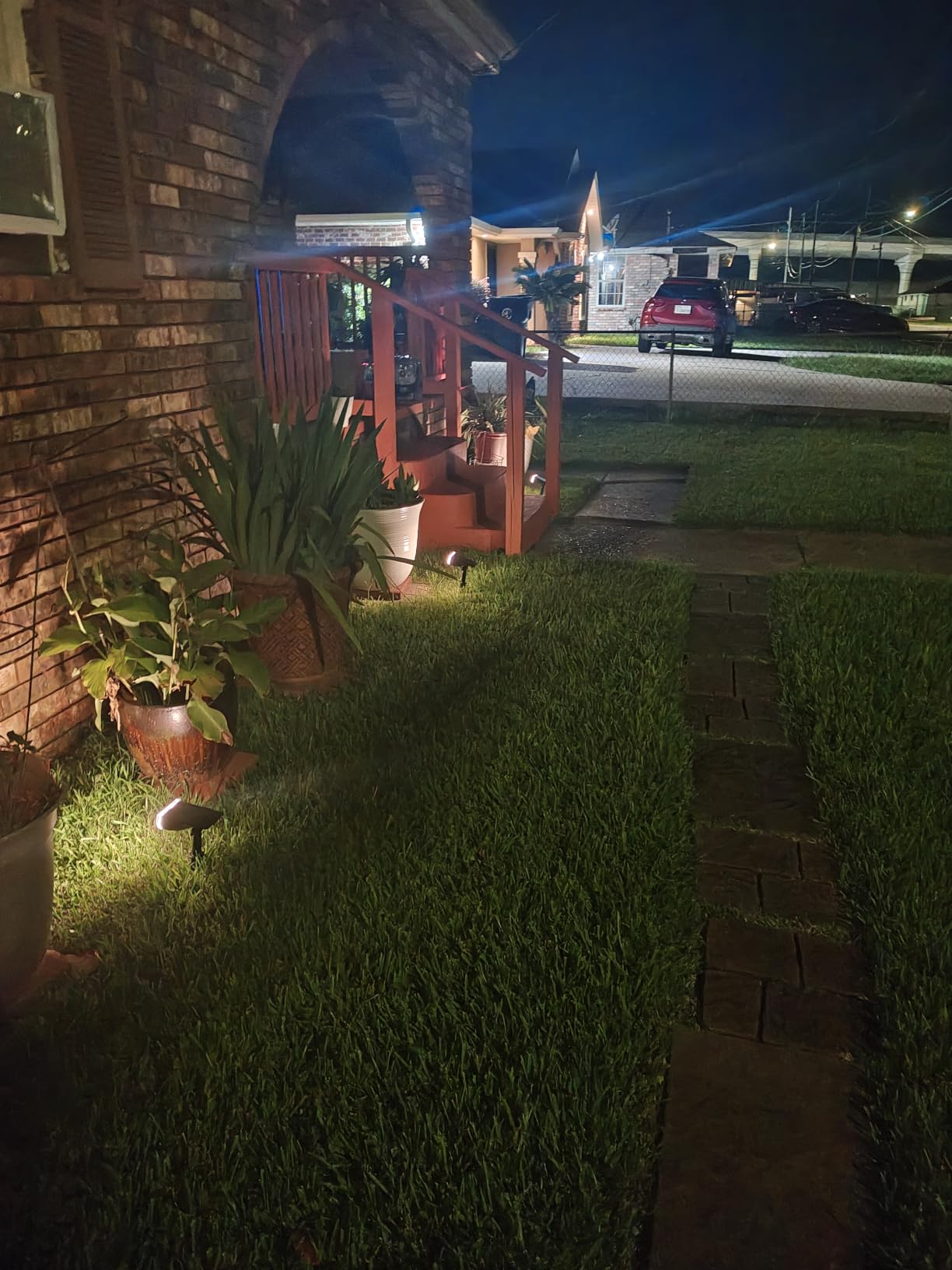 Linkind Solar Lights Outdoor Waterproof Landscape Spotlight Daylight 2 Pack customer photo 1