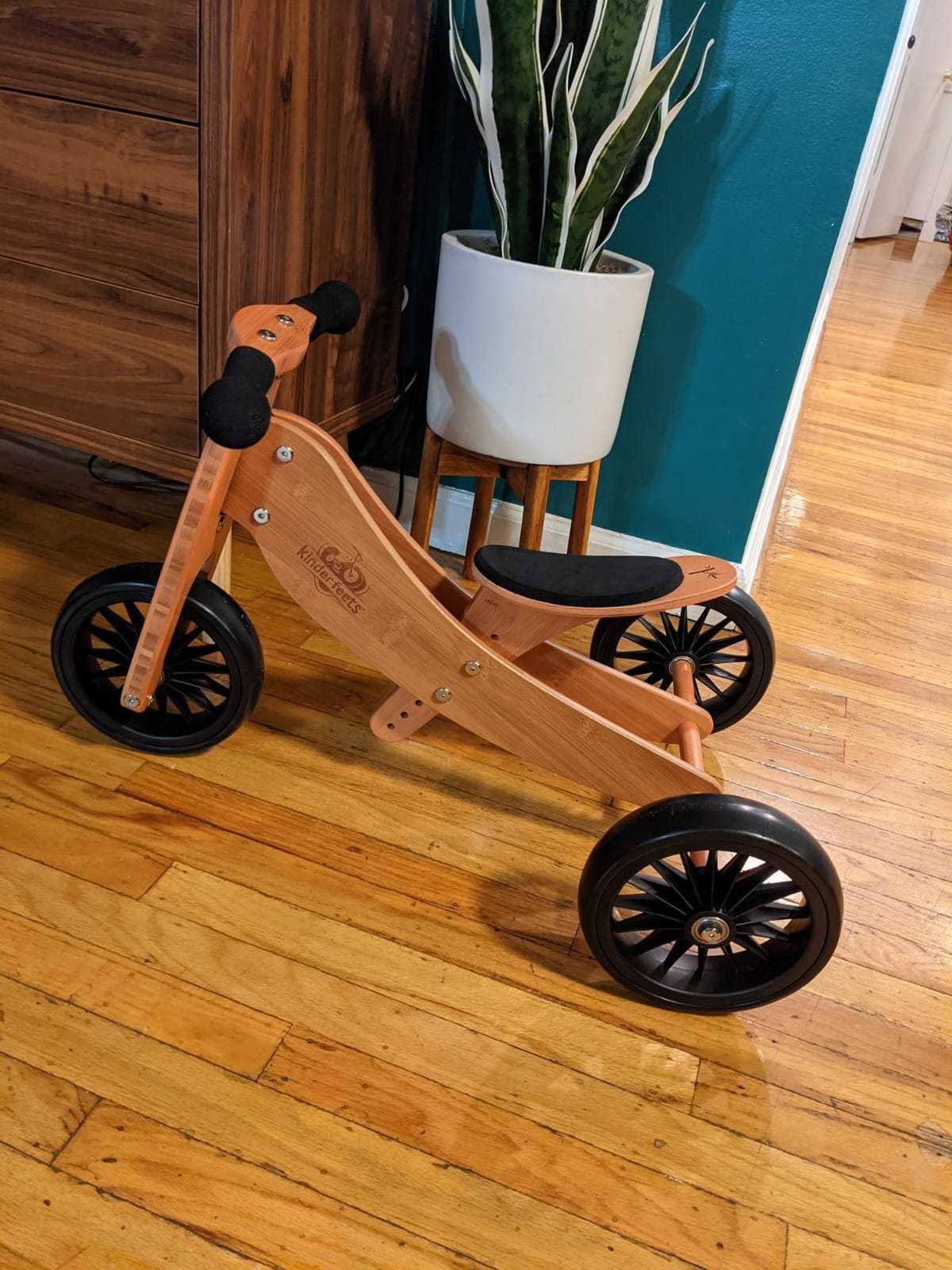 Kinderfeets Tiny Tot Plus Balance Bike for Toddlers & Kids 18 Months to 4 Years – Adjustable Seat, Puncture-Proof Tires, Pedal-Free Training Bicycle for Children customer photo 1