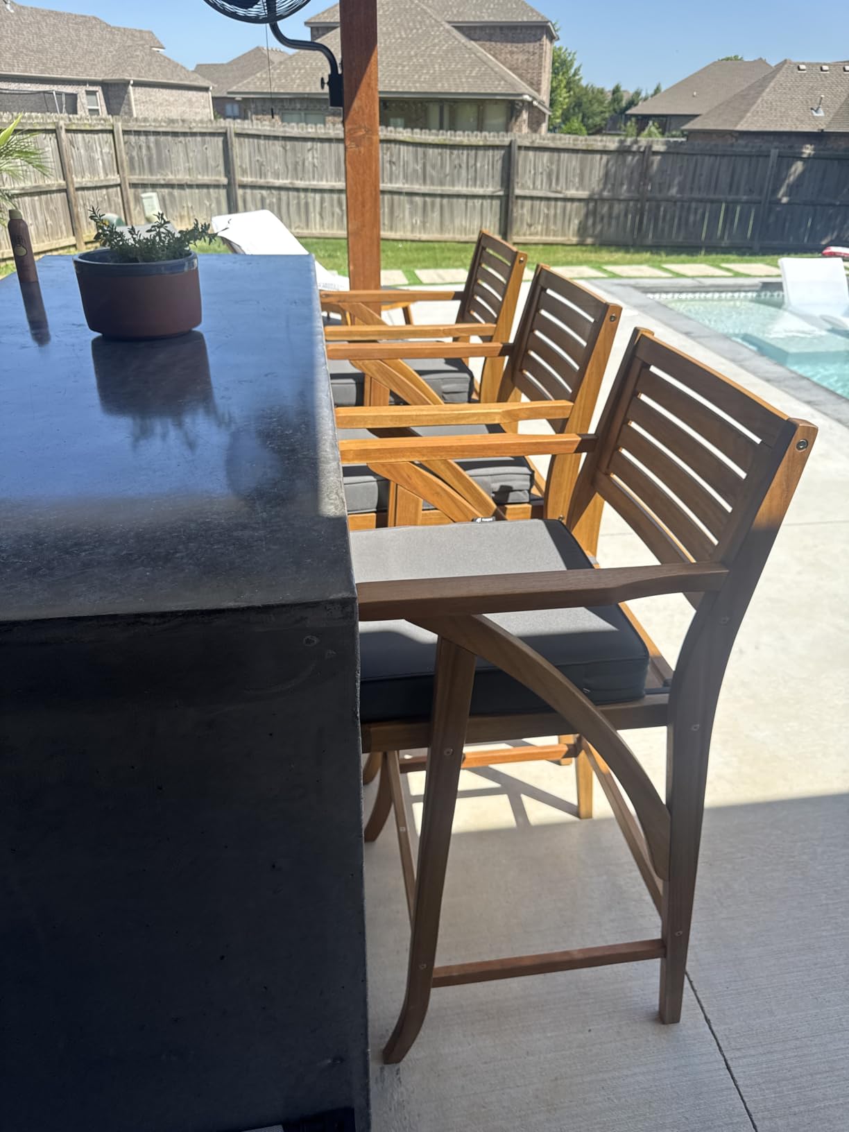 Best Choice Products Set of 2 Outdoor Acacia Wood Bar Stools Bar Chairs for Patio, Pool, Garden w/Weather-Resistant Cushions - Cream customer photo 2
