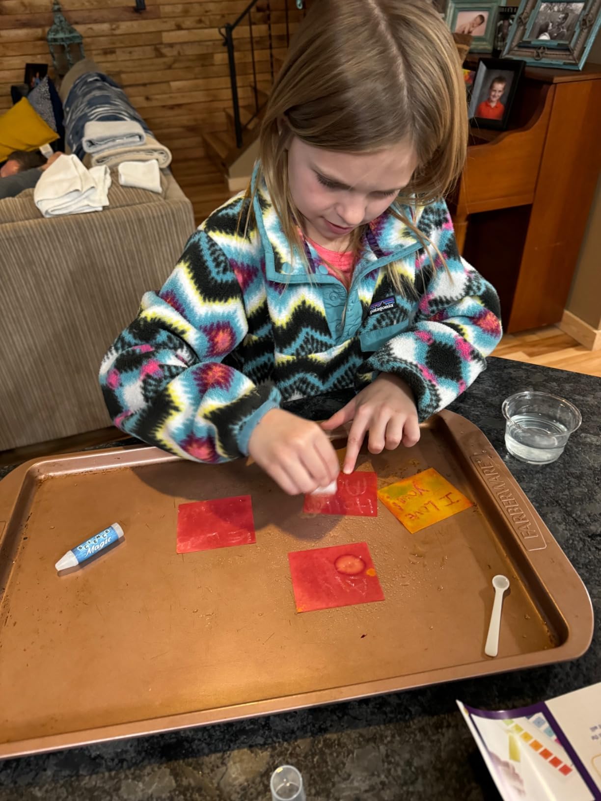National Geographic Magic Chemistry Set with 10 Tricks for Kids Ages 8-12 customer photo 1