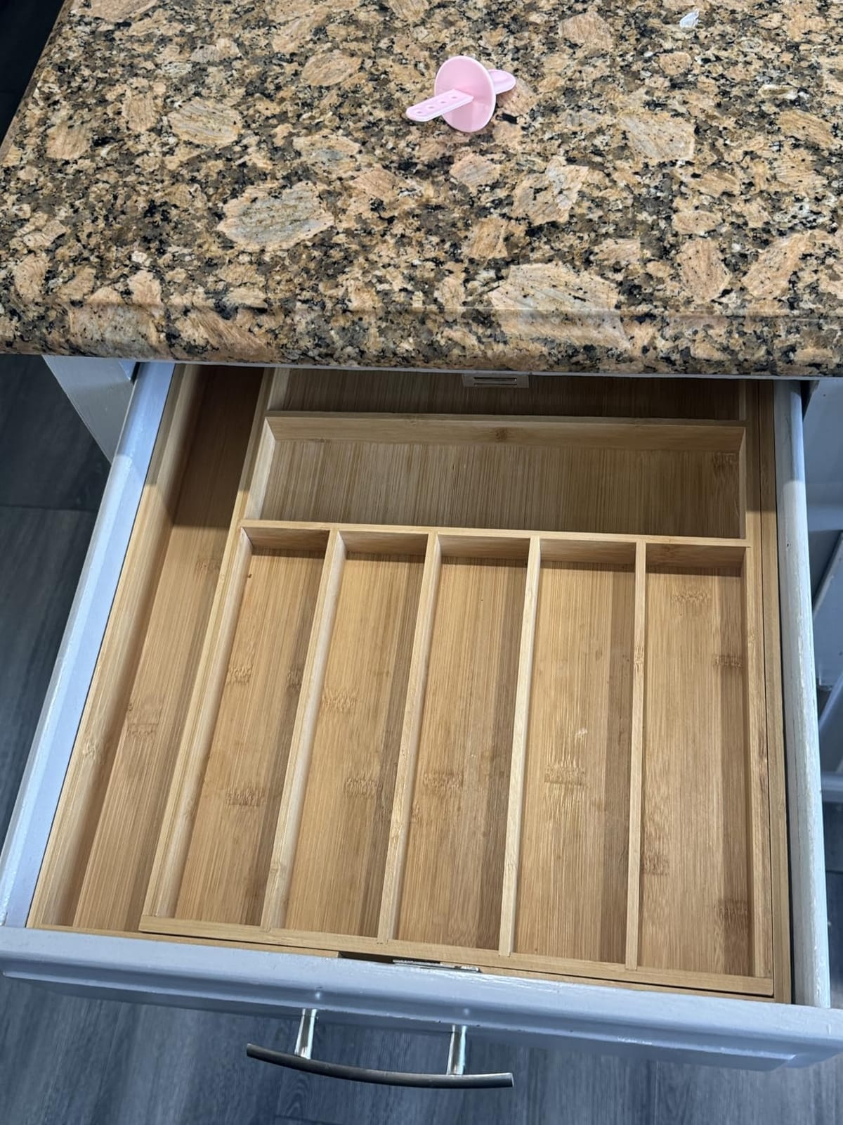Purawood Kitchen Drawer Organizer - Expandable Utensil Drawer Organizer for Kitchen, Cutlery Tray & Silverware Organizer, 3-5 Slots - Bamboo Organizer for Utensils & Flatware (Natural) customer photo 1