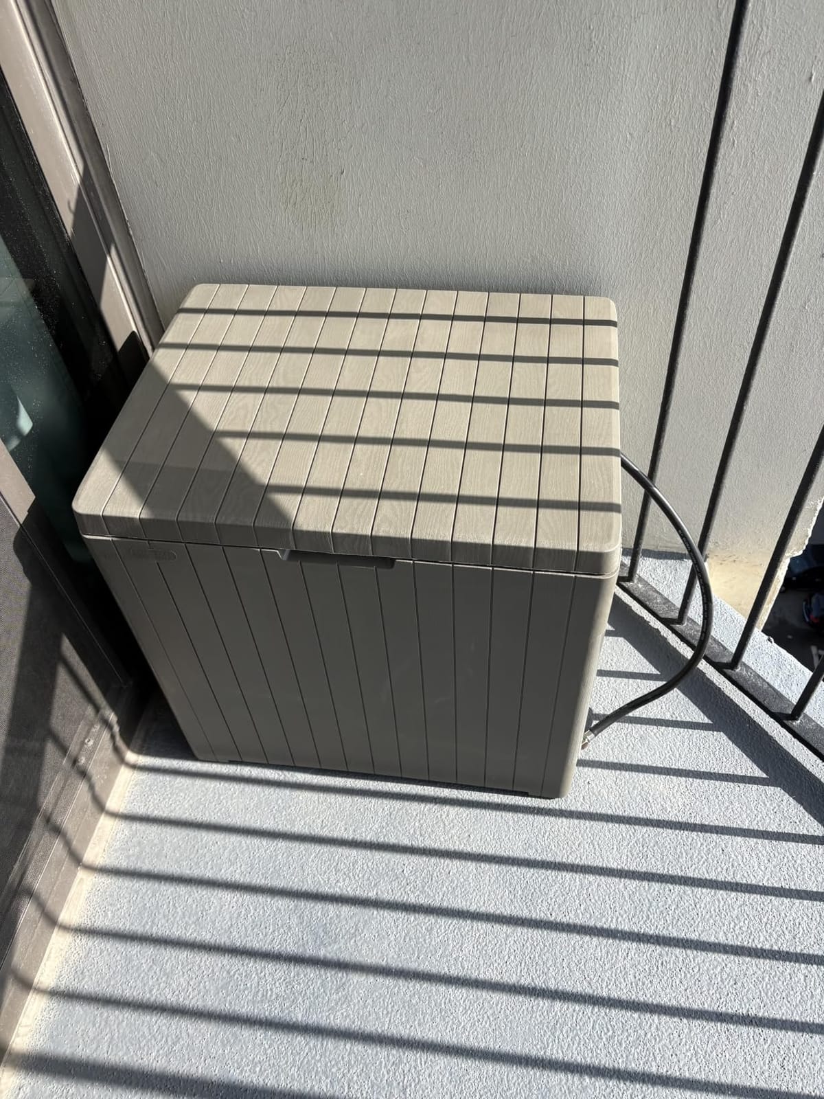Keter City 30 Gallon Resin Outdoor Storage Box and Patio Furniture Side Table for Pool and Garden Accessories, Brown customer photo 2