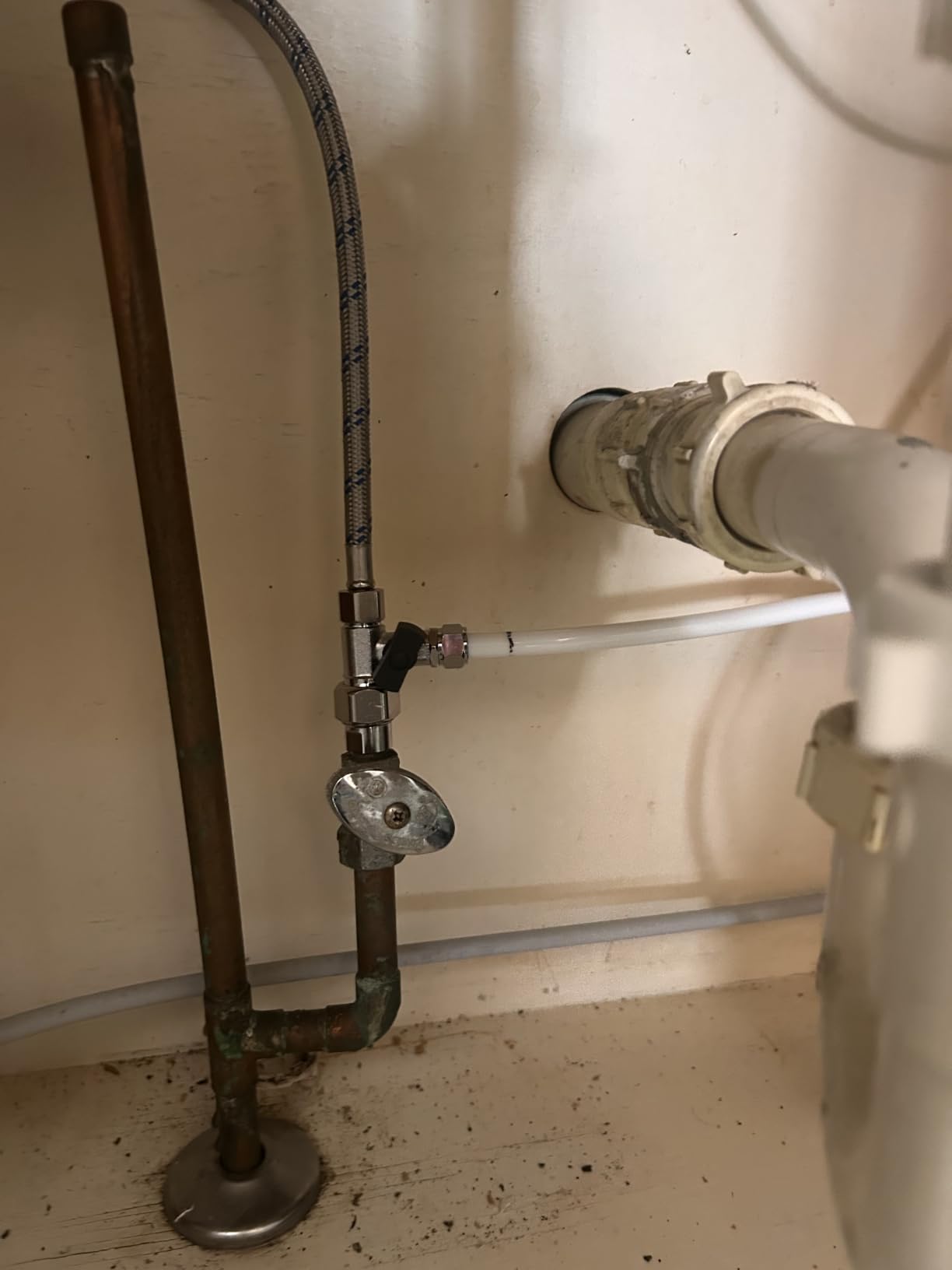 Waterdrop TSU 0.01 Micron Ultra Filtration Under Sink Water Filter System, 3-Stage Tankless, Smart Panel customer photo 2