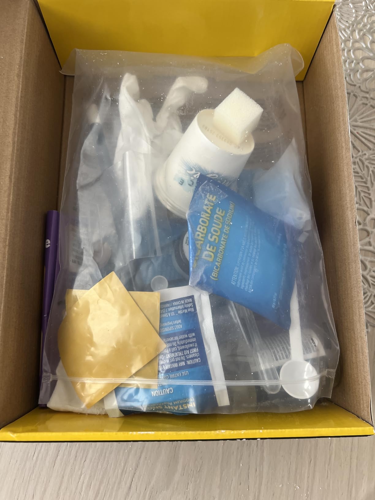 National Geographic Science Magic Kit with 100+ Experiments for Kids 8-12 customer photo 2