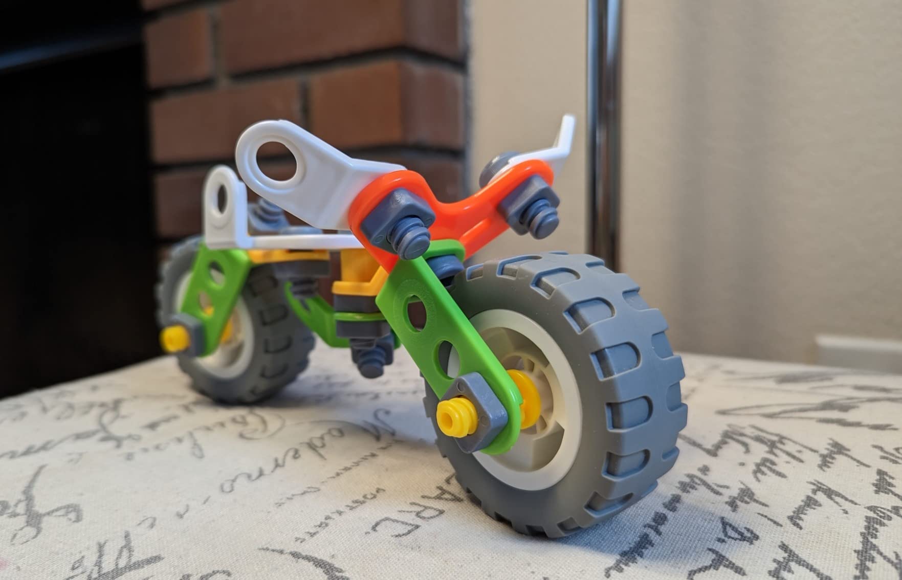 11 in 1 STEM Building Toys, 175 Pieces Construction Kit for Kids Ages 4-8 customer photo 1