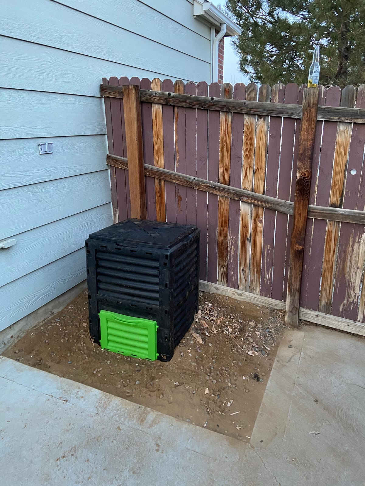 80 Gallon (300L) Large Capacity Static Compost Bin - Forest Green Outdoor Waste Composter with Easy-Access Hatch, Efficient Aeration System for Fast Organic Fertilizer, Sturdy Design customer photo 2