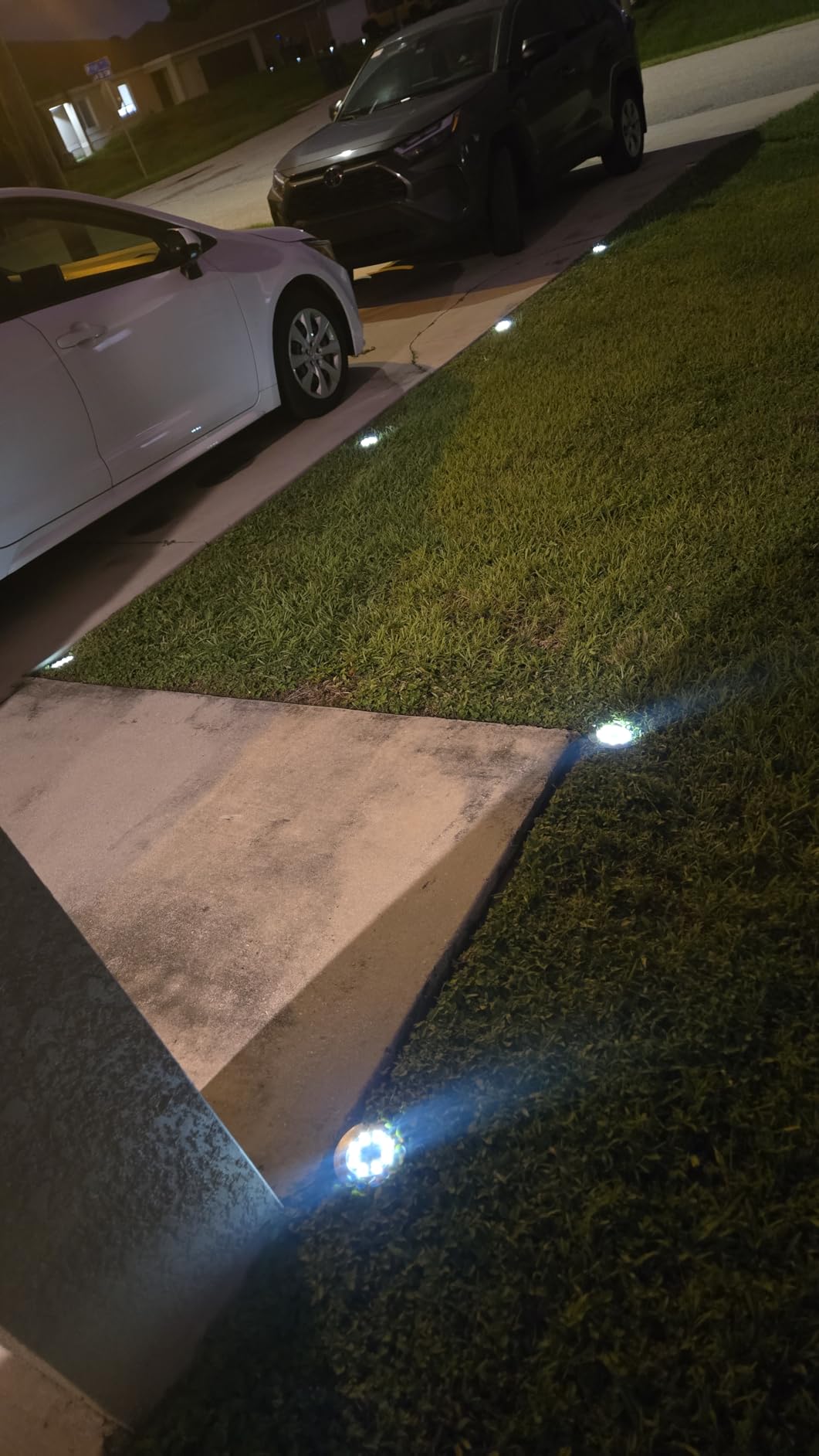 SOLPEX Solar Lights Outdoor Waterproof, 12 Pack Solar Ground Lights, Solar Garden Lights Landscape Lighting for Pathway Driveway Patio Backyard Walkway (Cool White) customer photo 1