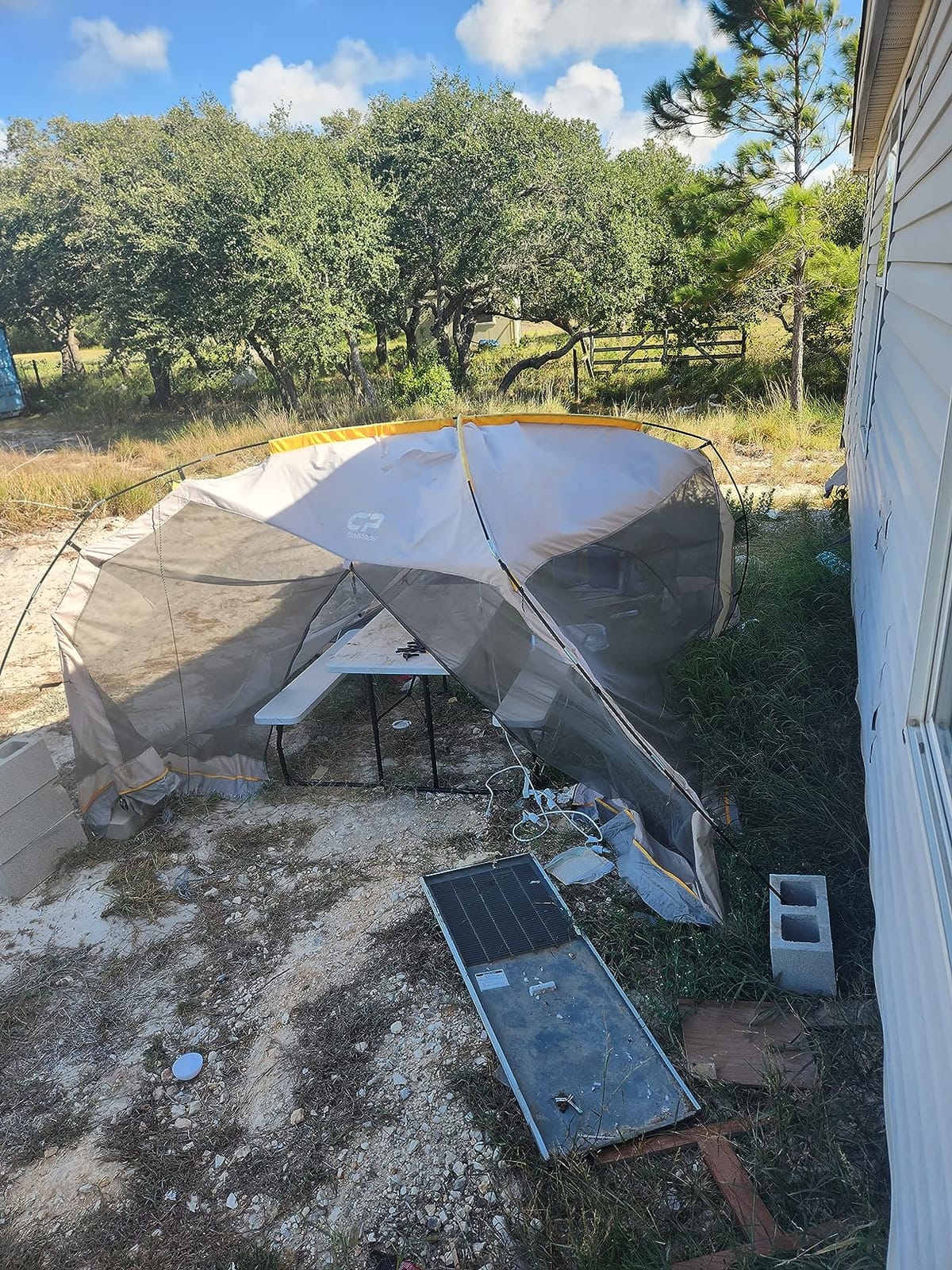 CAMPROS CP Screen House Tent 13 x 13 Ft Screened Mesh Net Wall Canopy customer photo 1