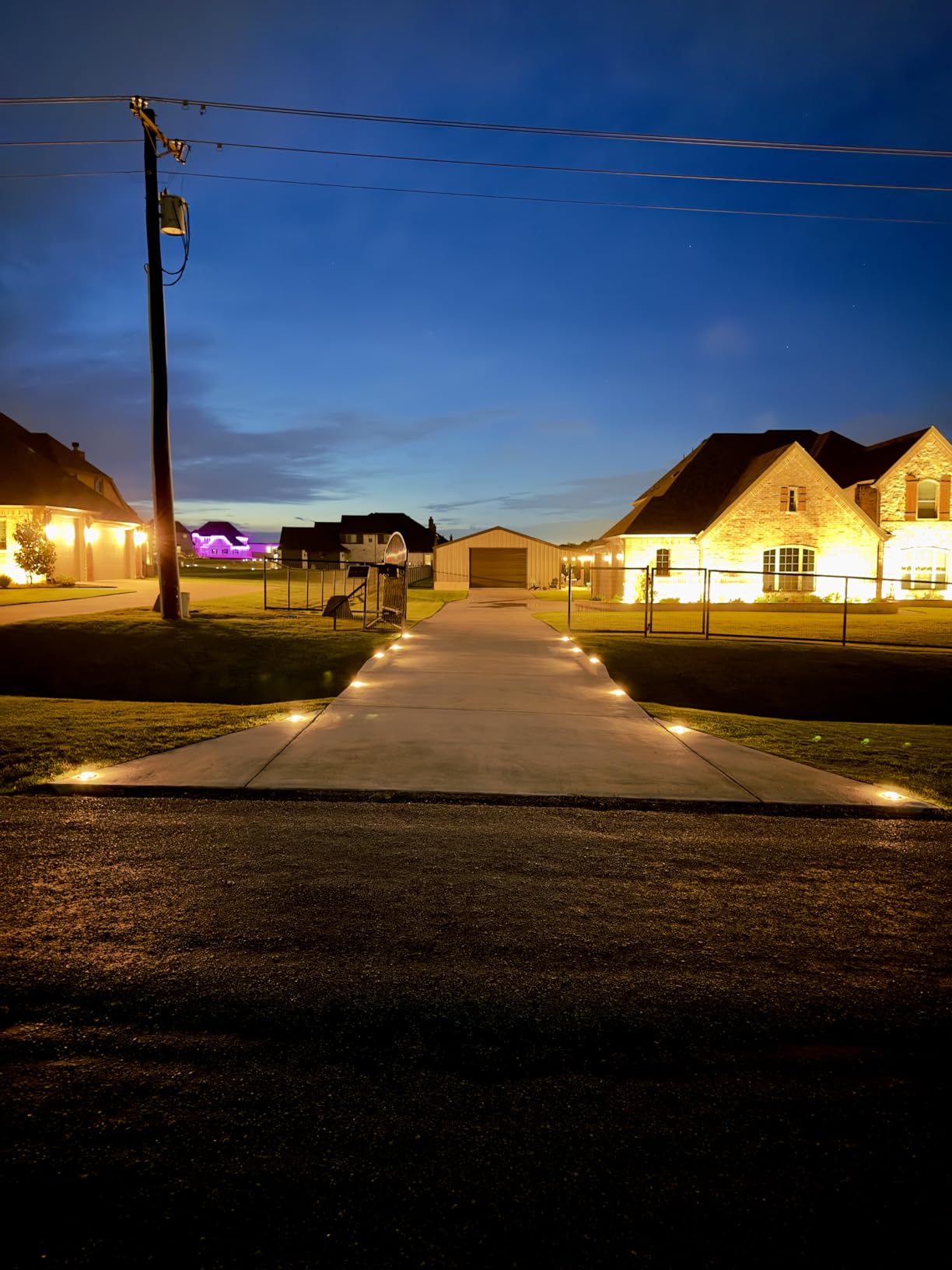 AGPTEK Solar Driveway Lights Outdoor 12 Pack, 2 Color Modes LED Deck Dock customer photo 1