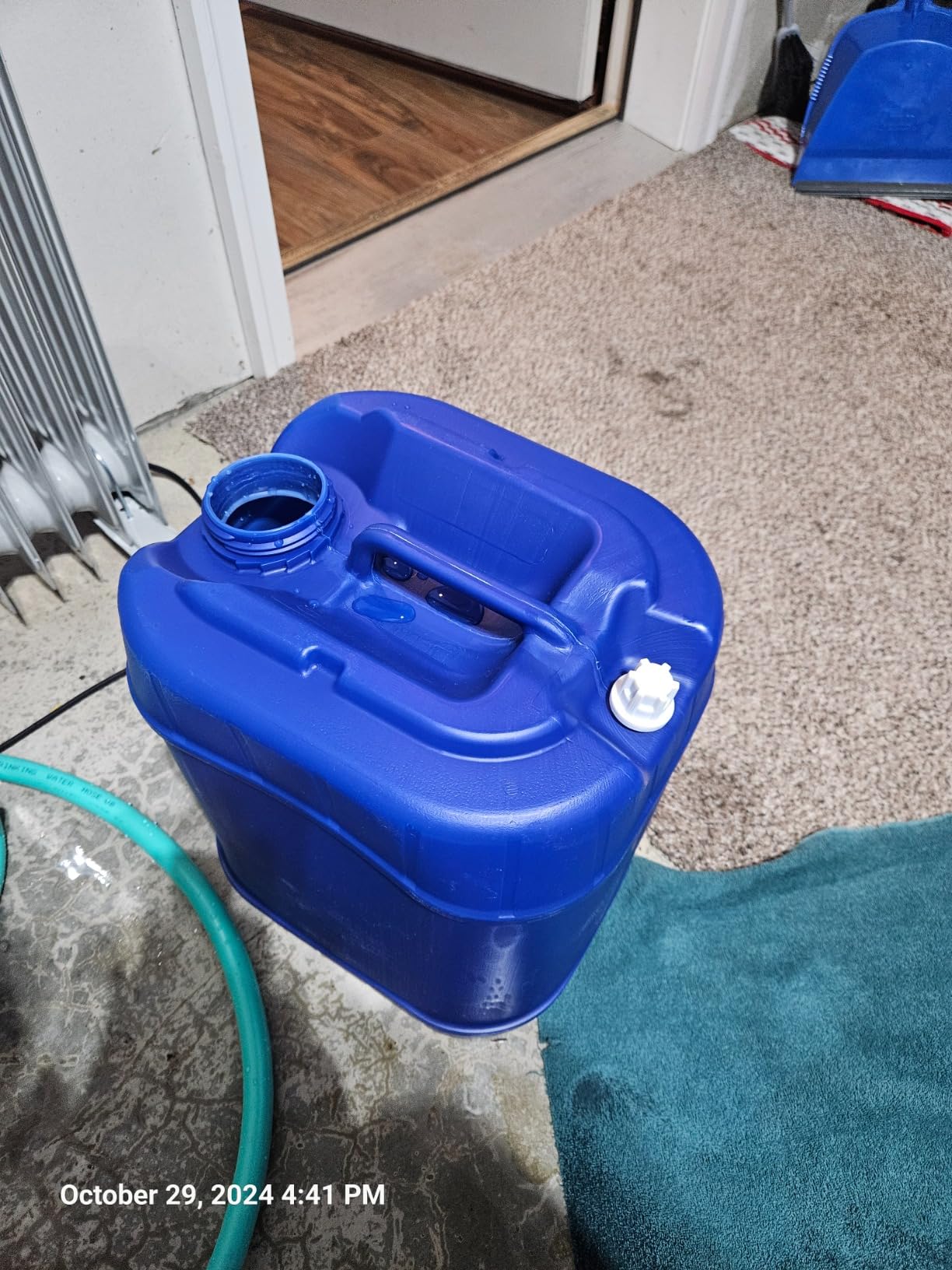 5-Gallon Stackable Water Storage Containers, Emergency Water Storage for Camping and Disaster Preparedness, 20 Gallons customer photo 2