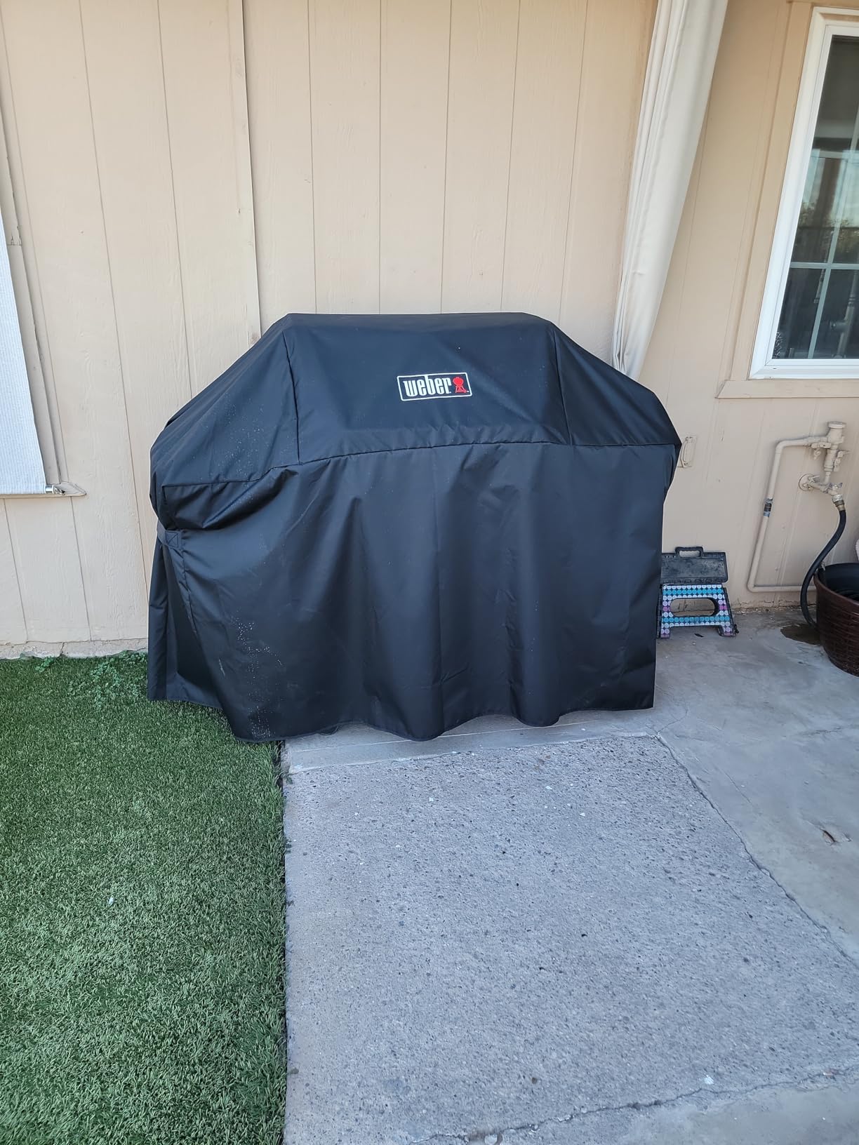 Weber Premium Outdoor Grill Cover for Select Genesis Gas Grills, Black | For Weber Genesis 300 Series 3-Burner - Water-Resistant, Durable Grill Cover, Secure Fastening Straps, Grill Protection customer photo 1