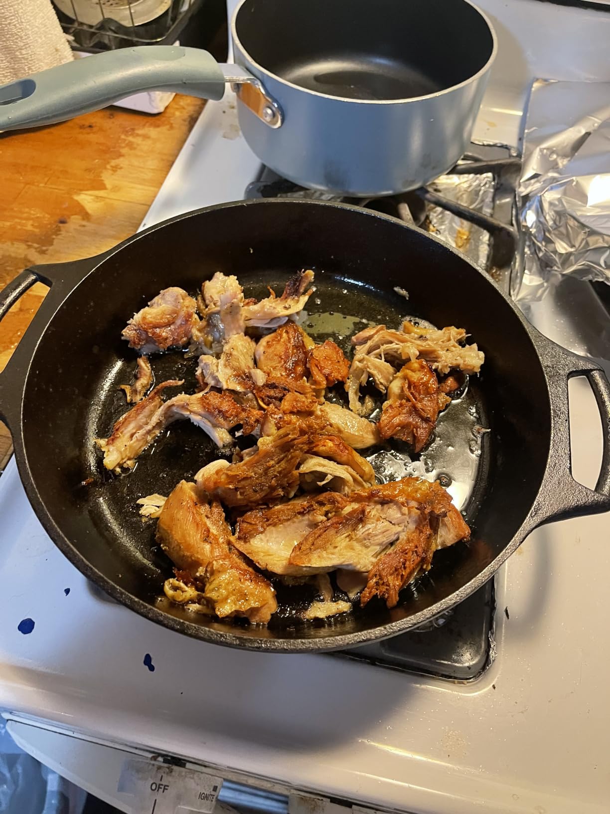 Lodge Pre-Seasoned Cast Iron Baker's Skillet, 10.25 Inches customer photo 2
