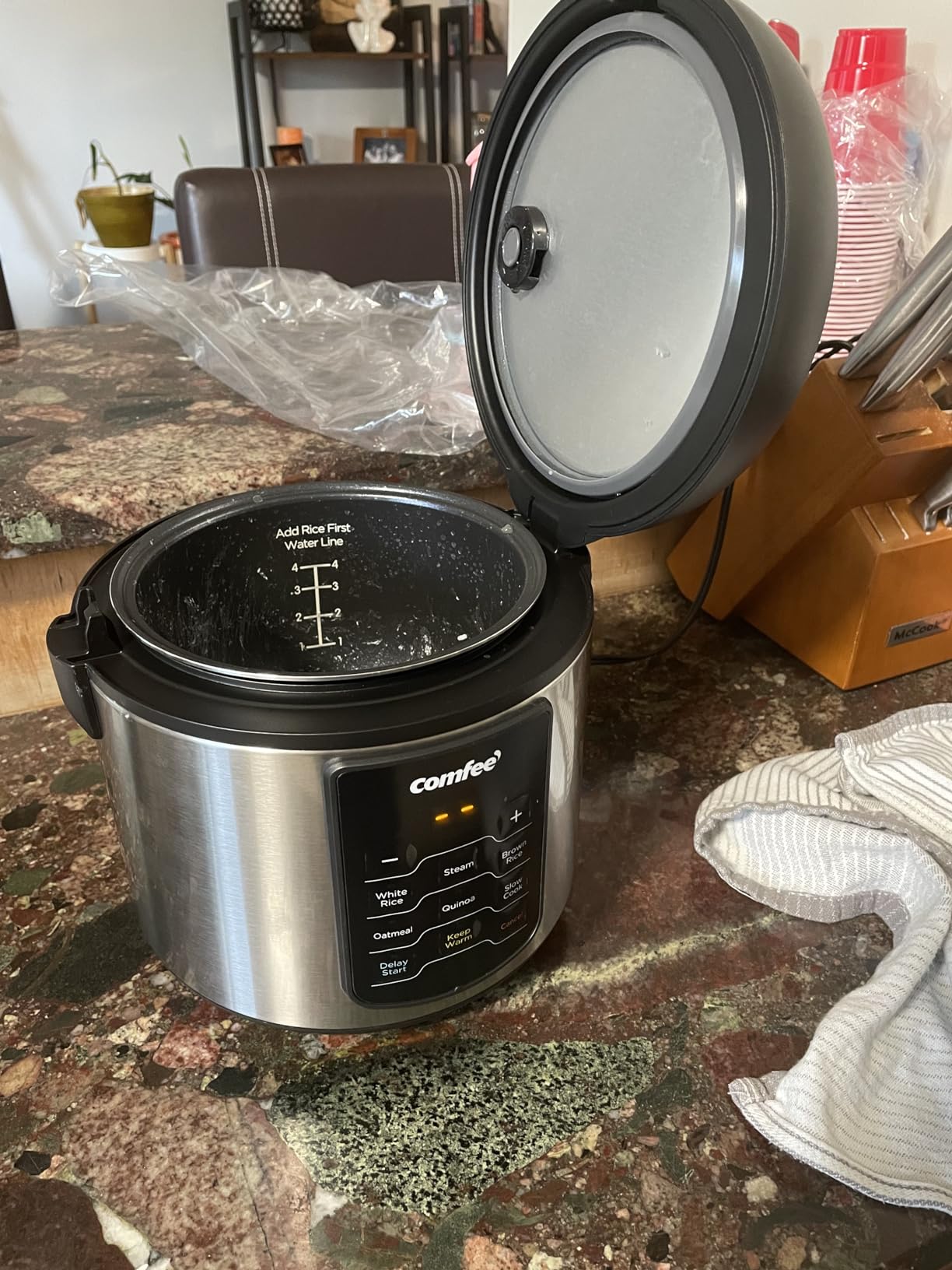 COMFEE Rice Cooker with 6 Functions, 4-Cups Uncooked Rice, multi cooker, slow cook, steam, saute, warm, 6 one-touch programs for brown rice, quinoa and oatmeal customer photo 1