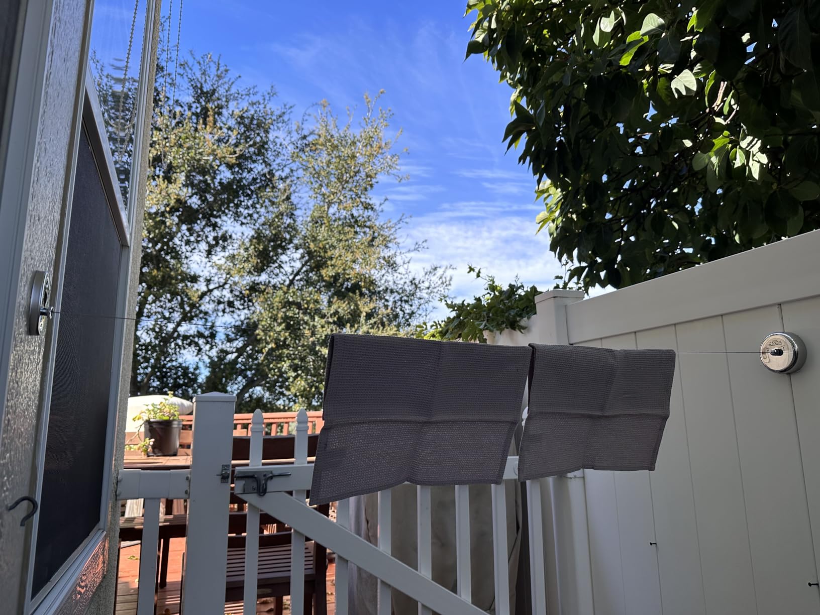 Clatoon Retractable Clothesline 9.0 Feets Adjustable, 304 Stainless Steel customer photo 1