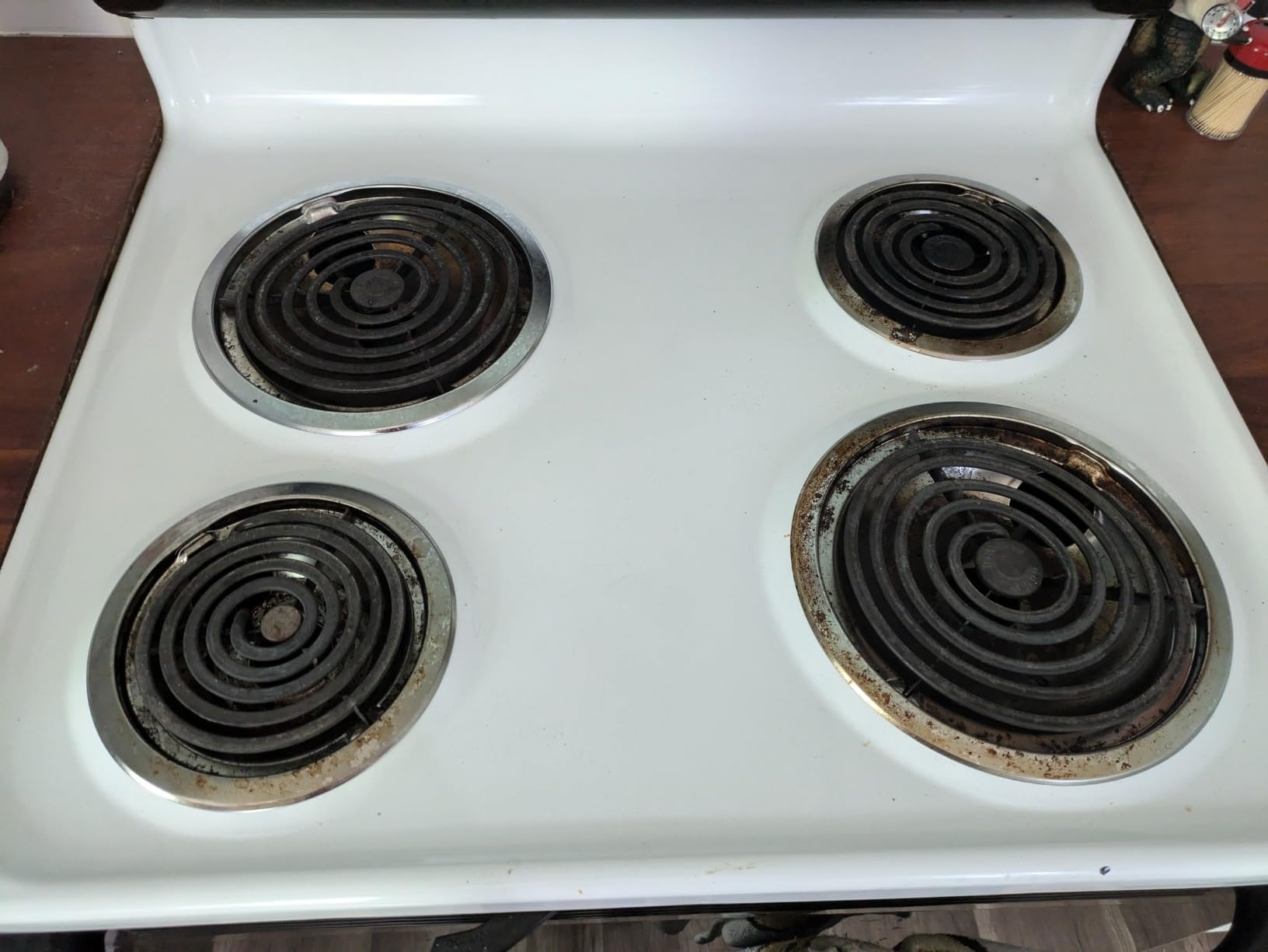 Electric Stove Burner Drip Pan Set Fit for Hotpoint GE Range/Stove/Oven - 2 x 8 inch WB32X10013 & 2 x 6 inch WB32X10012 Chrome Stove Burner Drip Pan with Trim Rings by Fetechmate customer photo 2