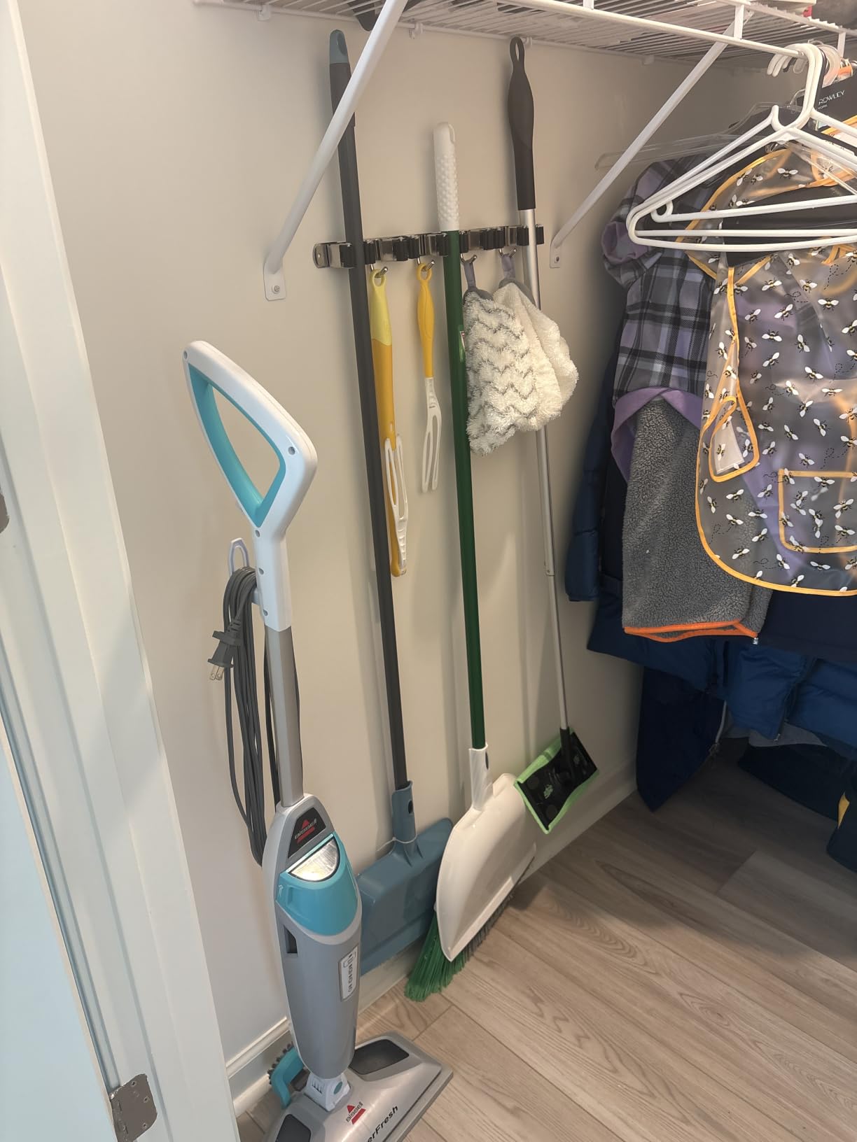 AceMining Broom Holder Wall Mount, 5 Racks 4 Hooks Heavy Duty Mop Organizer customer photo 2