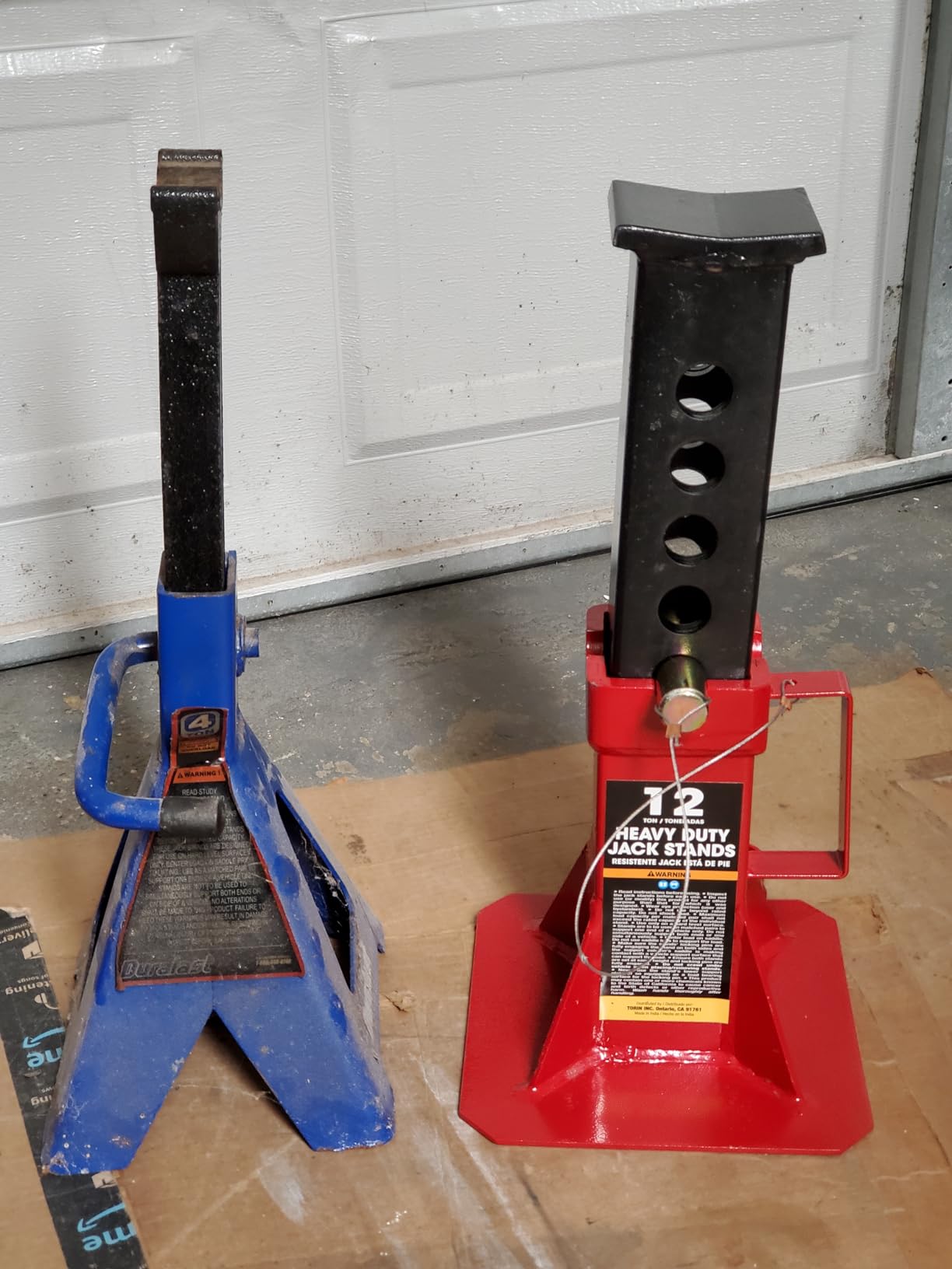 BIG RED Heavy Duty Pin Type Professional Car Jack Stand with Lock, 12 Ton (26,400 lb) Capacity, Red, 1 Pair, ATZ120005R customer photo 1
