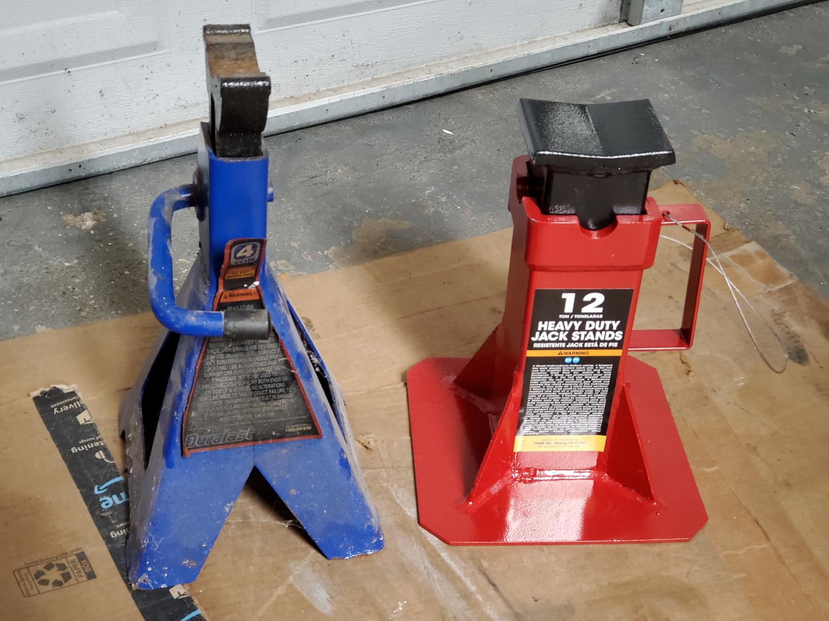 BIG RED Heavy Duty Pin Type Professional Car Jack Stand with Lock, 12 Ton (26,400 lb) Capacity, Red, 1 Pair, ATZ120005R customer photo 2