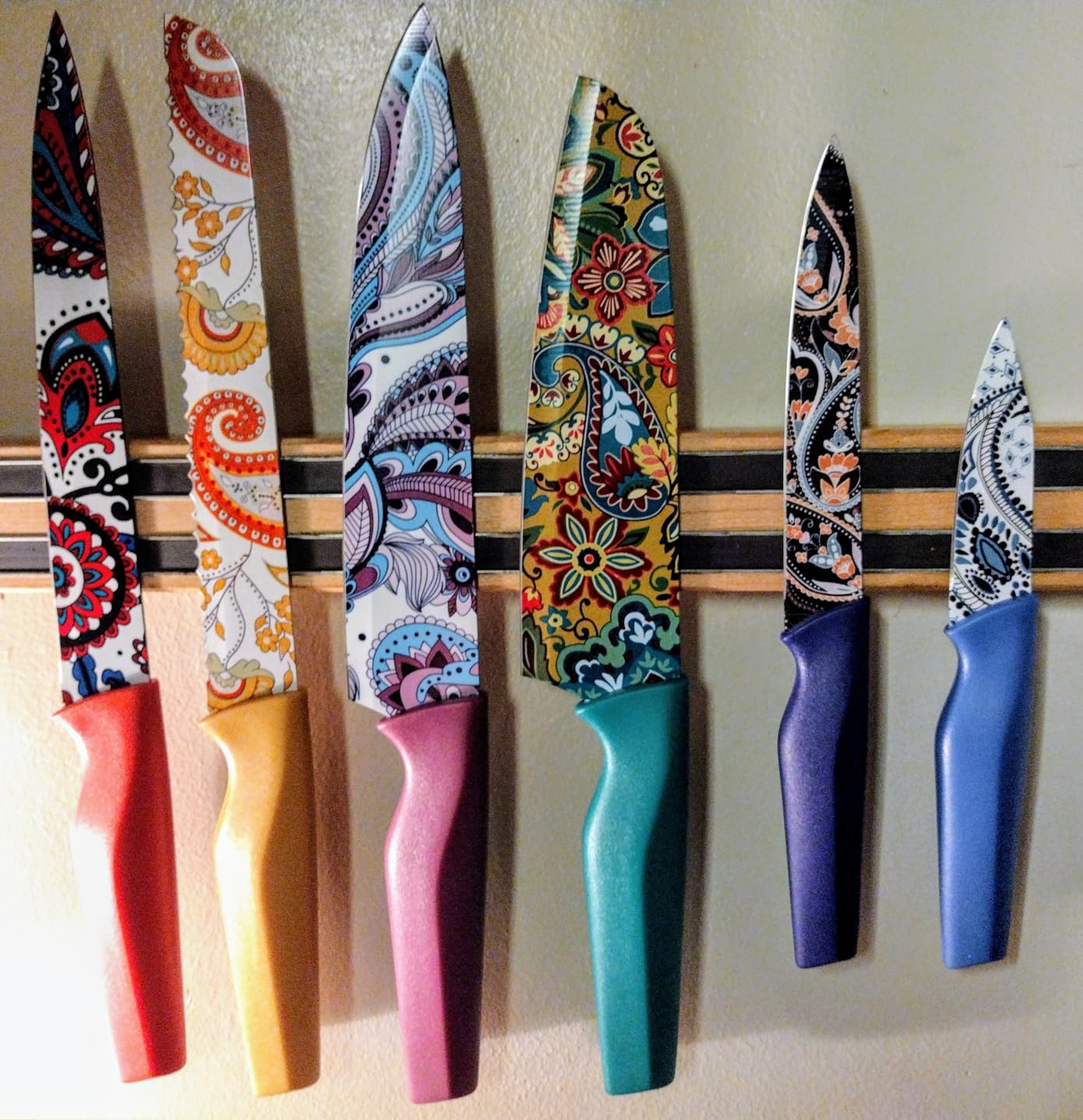 Astercook Paisley Pattern Knife Set with Cover | Dishwasher Safe, 6 Knife Sheath, German Stainless Steel, Rainbow Colorful Design customer photo 1