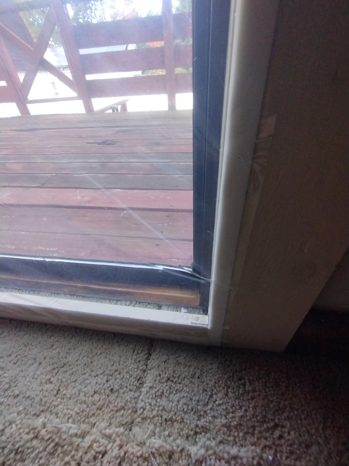 Adjustable Window Insulation Kit 47inX63in(120X160cm) for Winter Keep Cold Out,cuttable Transparent Film 180㎛ Thickness,Easy to Open for Ventilation,Reusable Plastic Window wrap customer photo 2