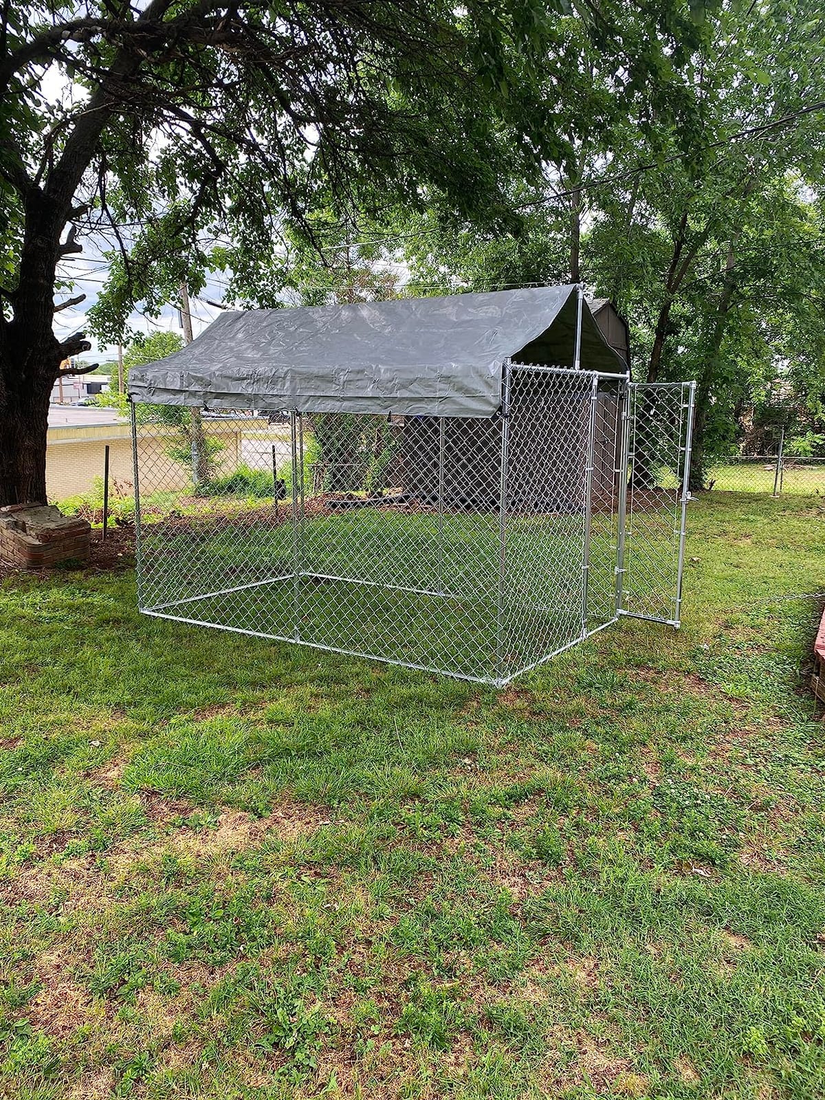 HITTITE Extra Large Outdoor Dog Kennel, Anti-Rust Dog Kennel Outside with Roof, Galvanized Chain Link Dog Runs for Outside with Waterproof UV-Resistant Cover and Secure Lock customer photo 1