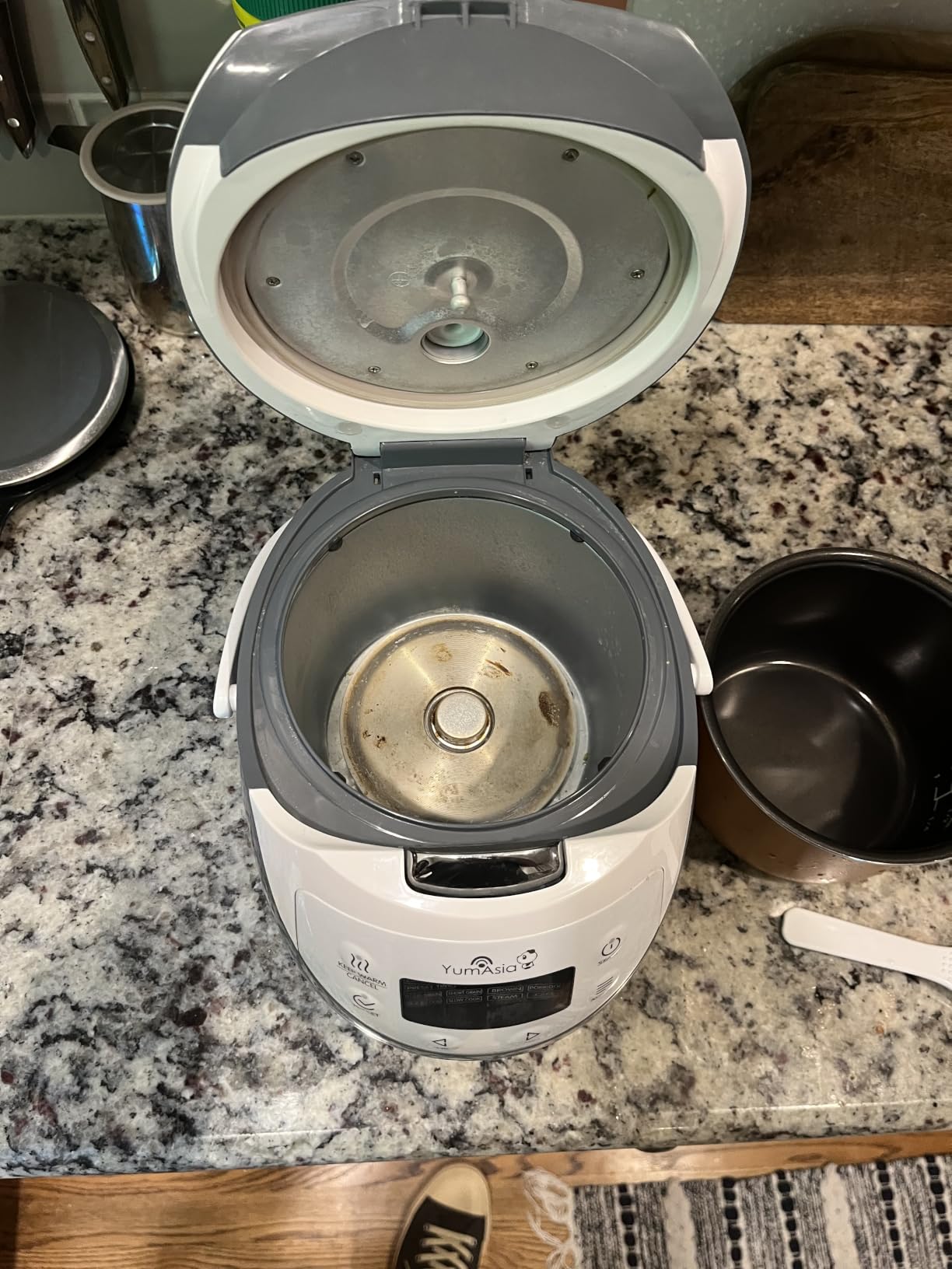 Yum Asia Panda Mini Rice Cooker With Ninja Ceramic Bowl and Advanced Fuzzy Logic (3.5 cup, 0.63 litre) 4 Rice Cooking Functions, 4 Multicooker functions, Digital LED display - 120V customer photo 2