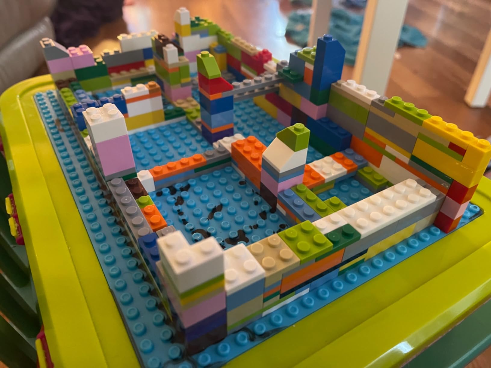 1200 Pieces Classic Building Bricks Set – Bulk Basic Blocks in 12 Colors & 14 Shapes, Compatible Bulk Block, STEM Educational Toy Suitable for Boys & Girls Ages 6+, Packed in Box. customer photo 2