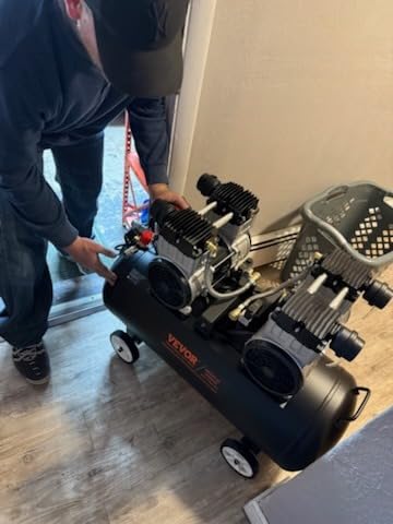 VEVOR 6.3 Gallon 2 HP Air Compressor, Max 116PSI, Oil Free Compressor Tank | Oil Free Compressor Tank for Auto Repair, Tire Inflation, Spray Painting, Woodwork Nailing, 3.35 CFM@90PSI, Quiet Operation customer photo 2