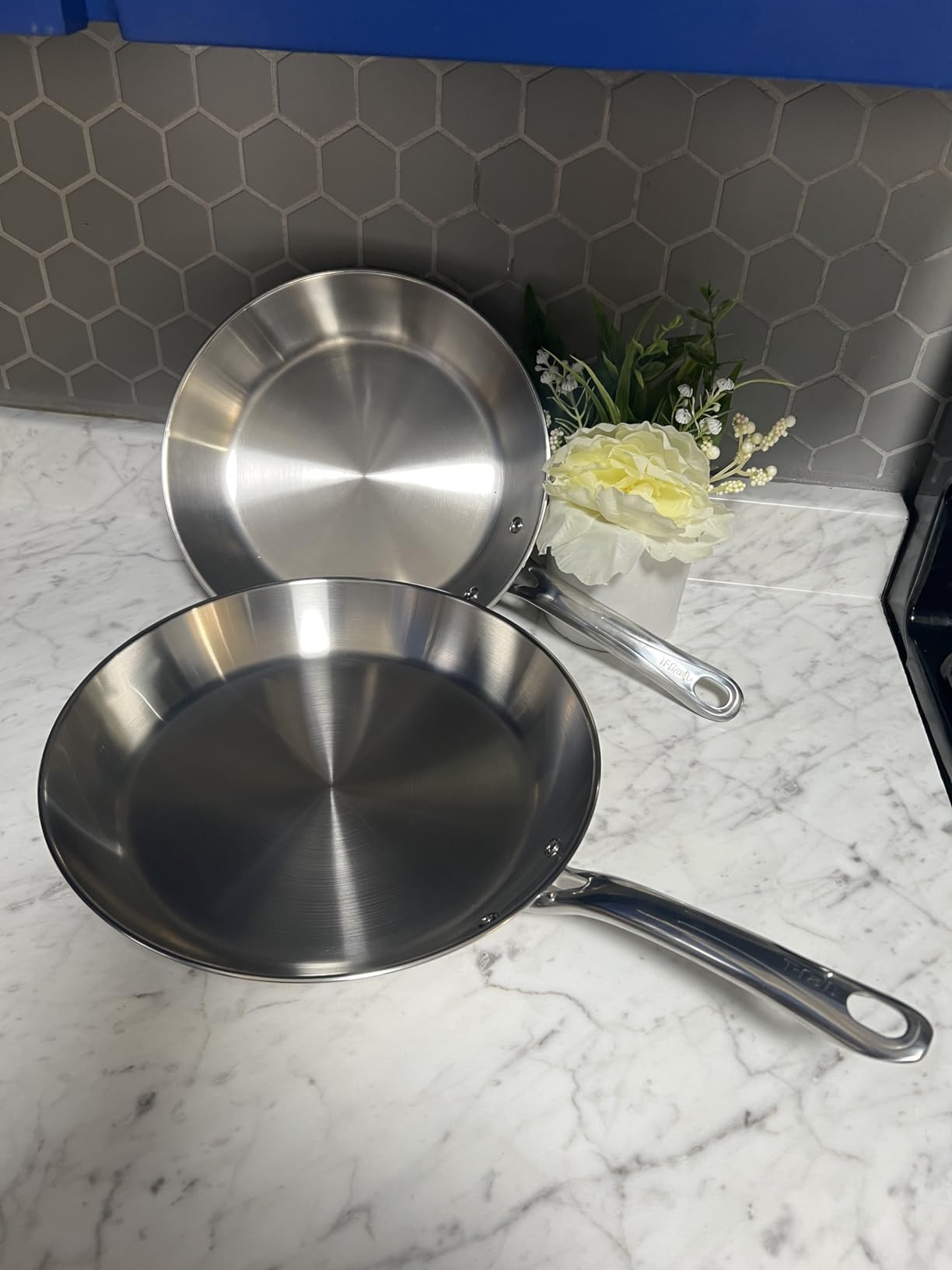 T-fal Stainless Steel Pots and Pans Set 11 Piece, Induction, Oven Broiler Safe 500F, Kitchen Cooking Set w/Fry Pans, Saucepans, Saute Pan, Steamer, Cookware, Dishwasher Safe, Silver customer photo 2