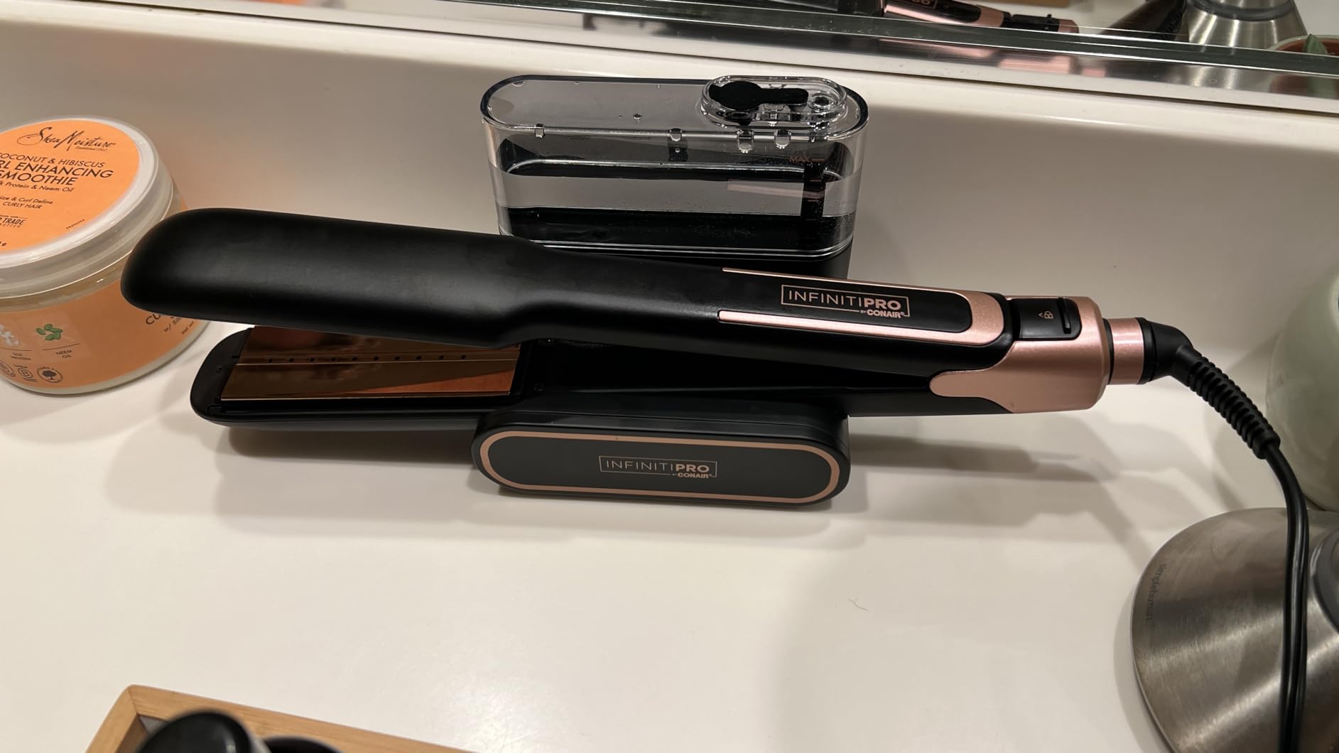 INFINITIPRO by CONAIR Steam Therapy Flat Iron, 1 1/2-inch Hair Straightener customer photo 1
