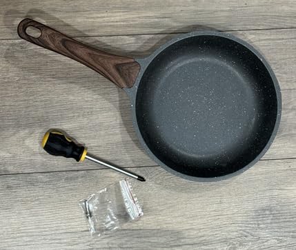 SENSARTE Nonstick Ceramic Frying Pan Skillet, 9.5 Inch Omelet Pan, Healthy Non Toxic Chef Pan, Induction Compatible Egg Pan with Heat Resistant Handle, PFAS-Free customer photo 1